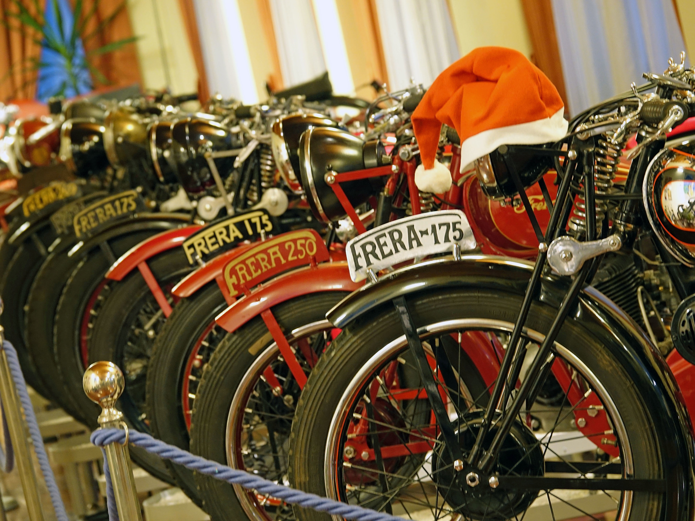 Frera Tradate Museum... Happy Holidays...!!!