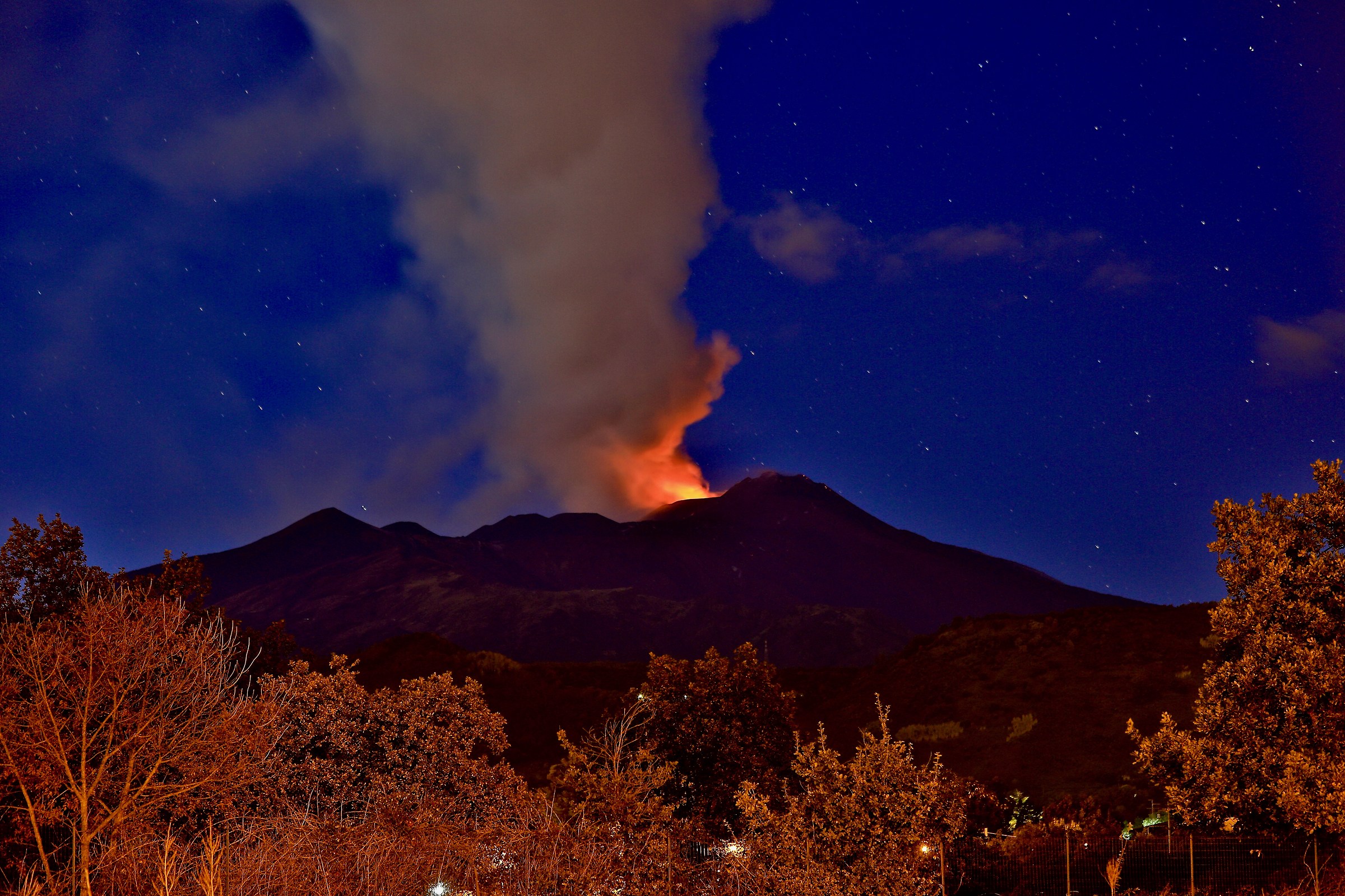 View with the eyes of the earthquake