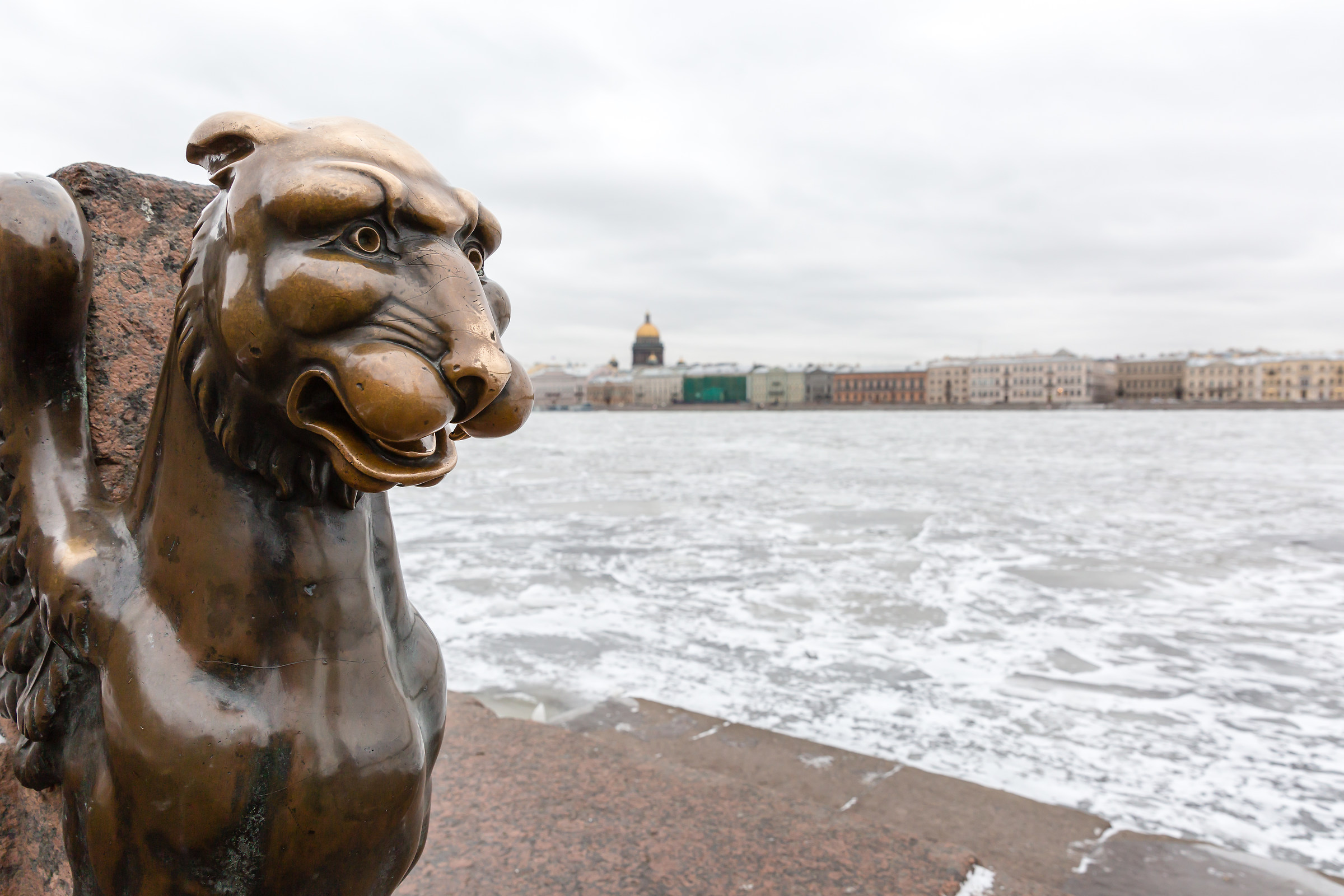 I grifoni a guardia della Neva