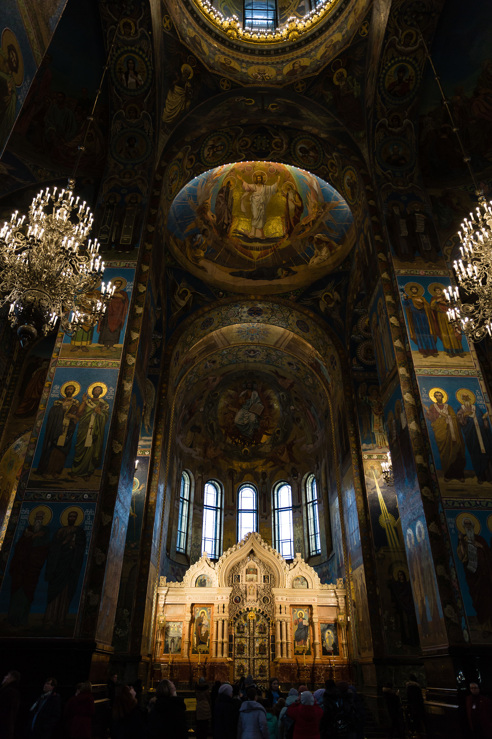 Interno della chiesa del salvatore sul sangue versato