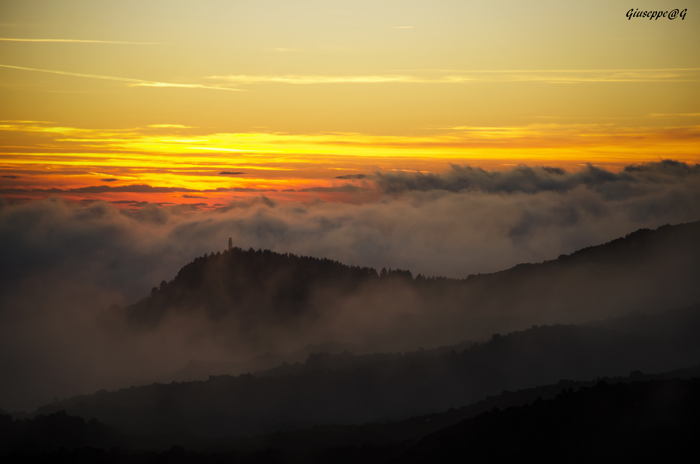Between clouds and fog