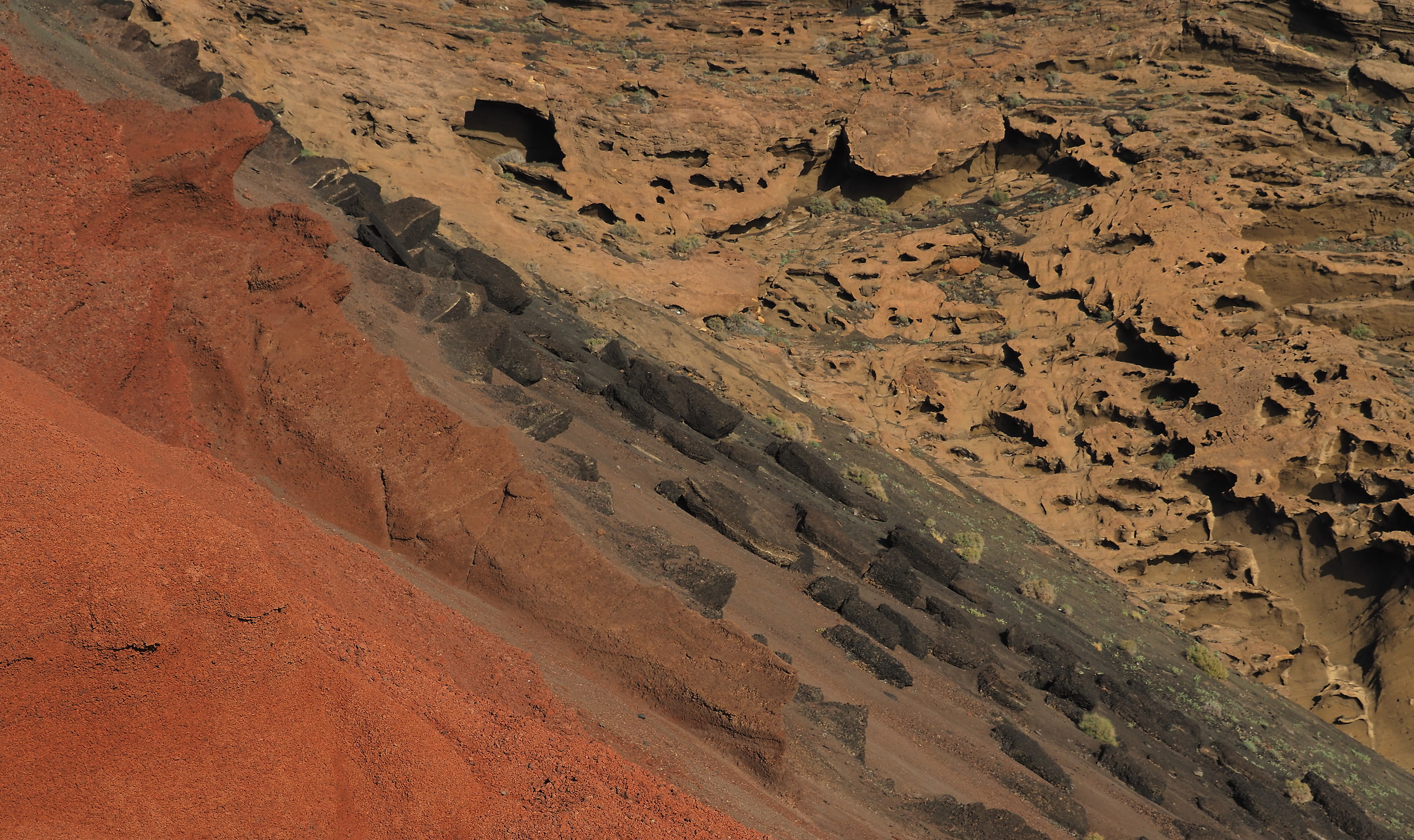 The colors of Volcano 1