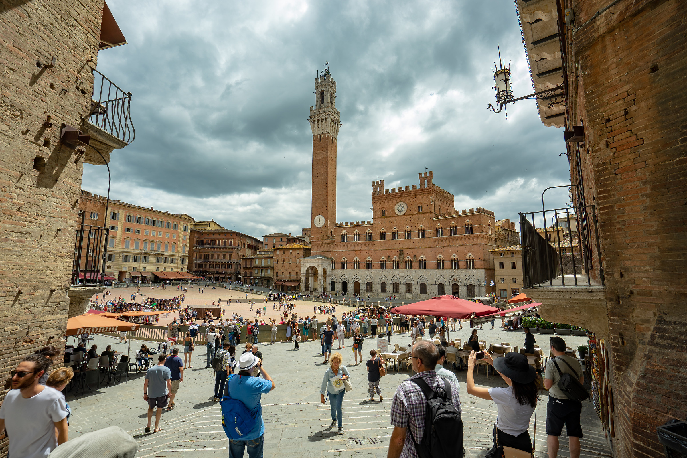 Siena.scorcio su piazza del campo