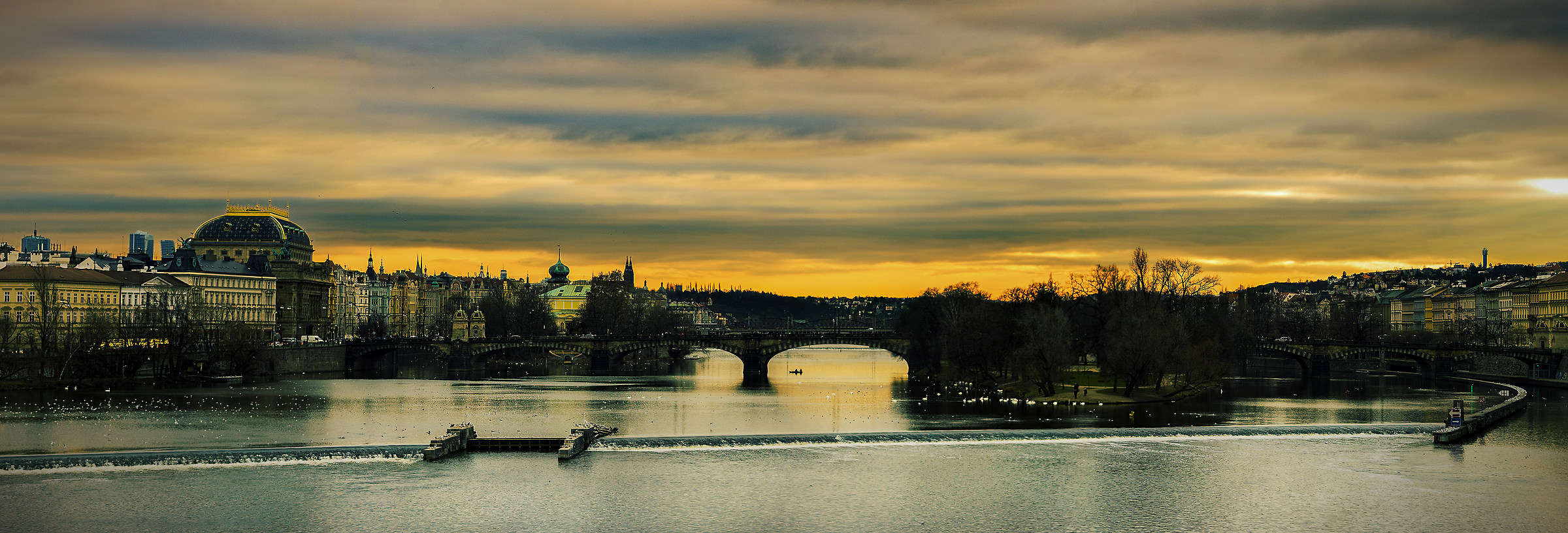 Praga - Vista da Ponte Carlo