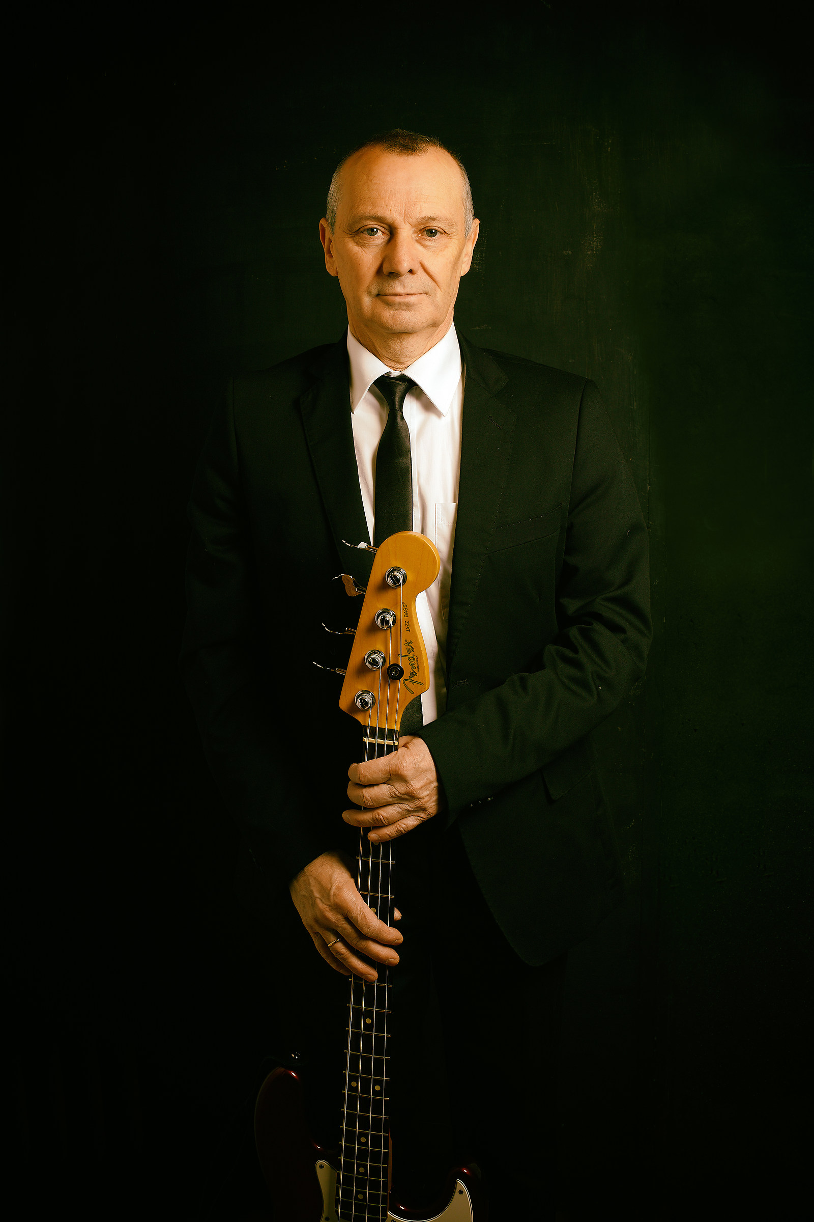 Fender Jazz Bass & his owner