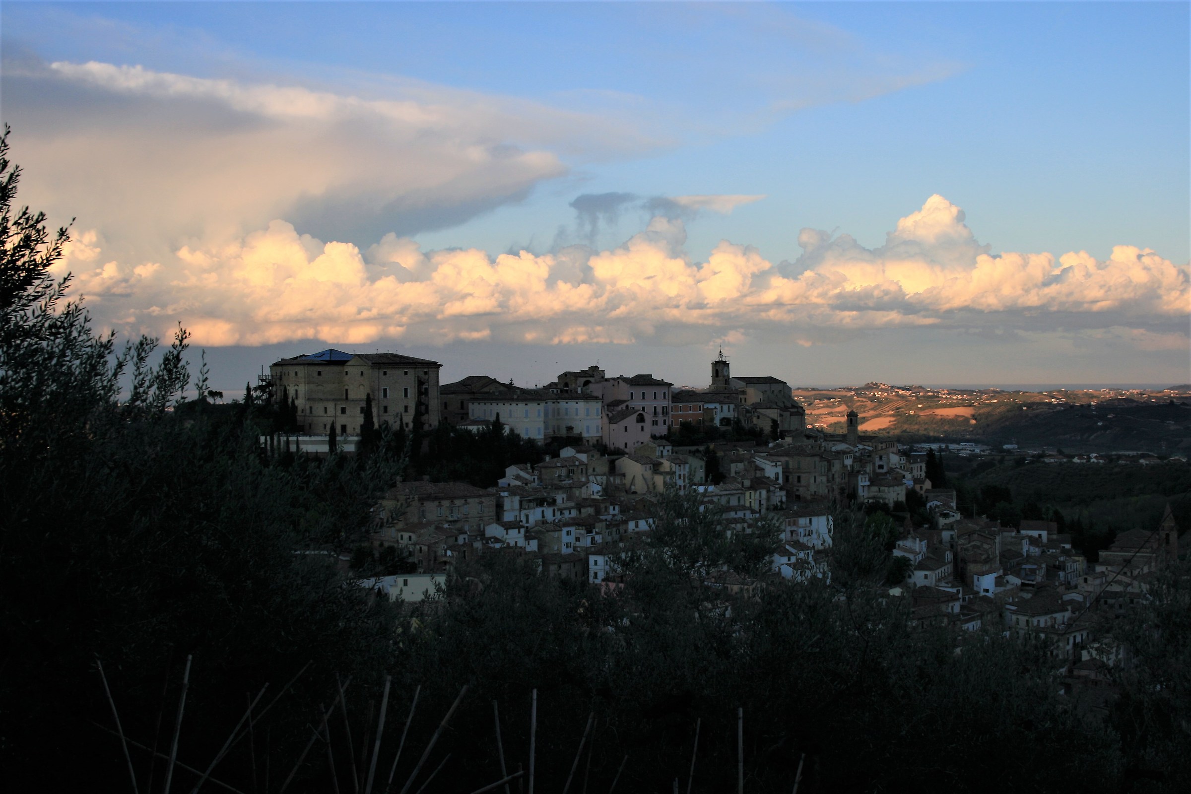 Loreto Aprutino's Overview