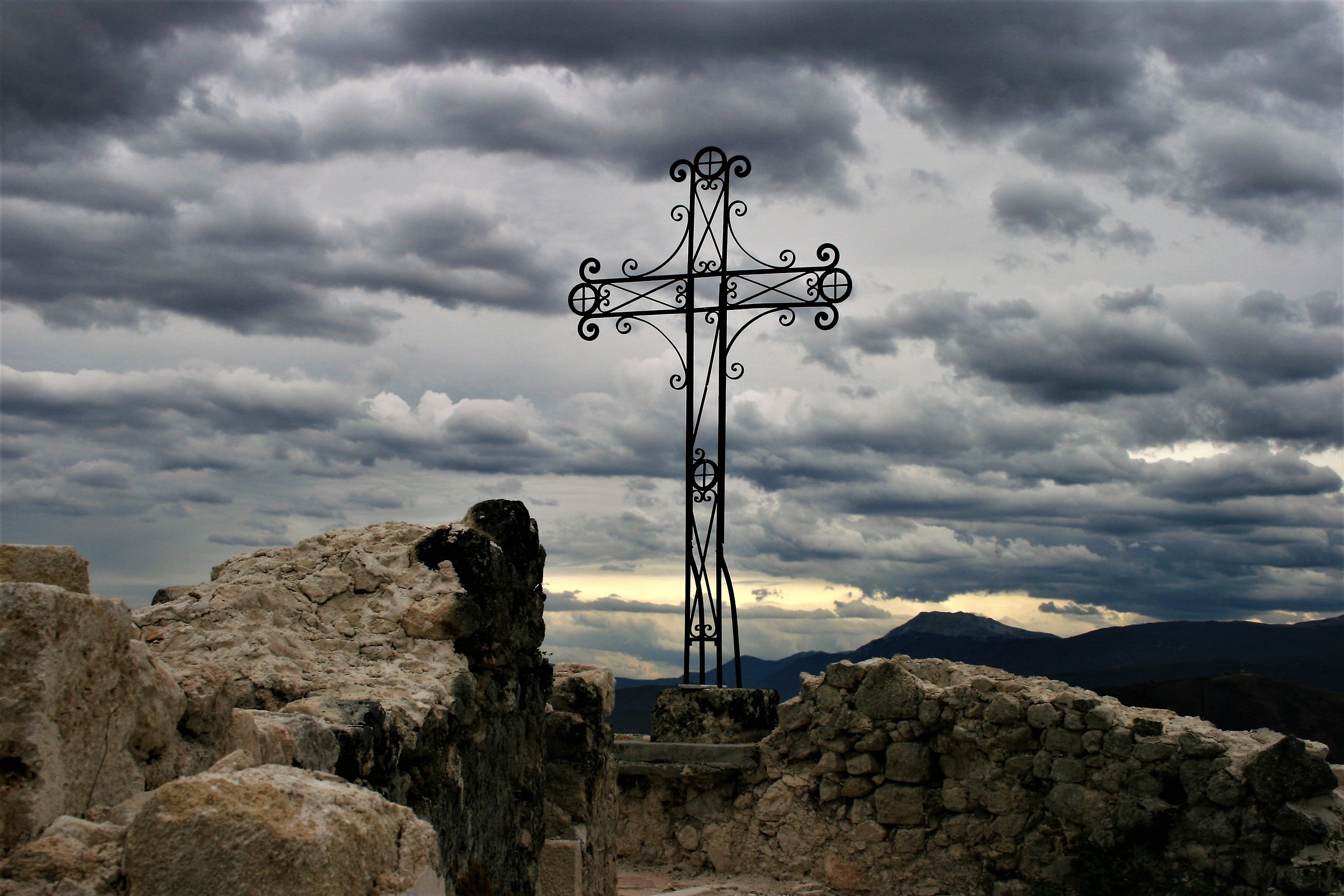 Cross at Alba Fucens