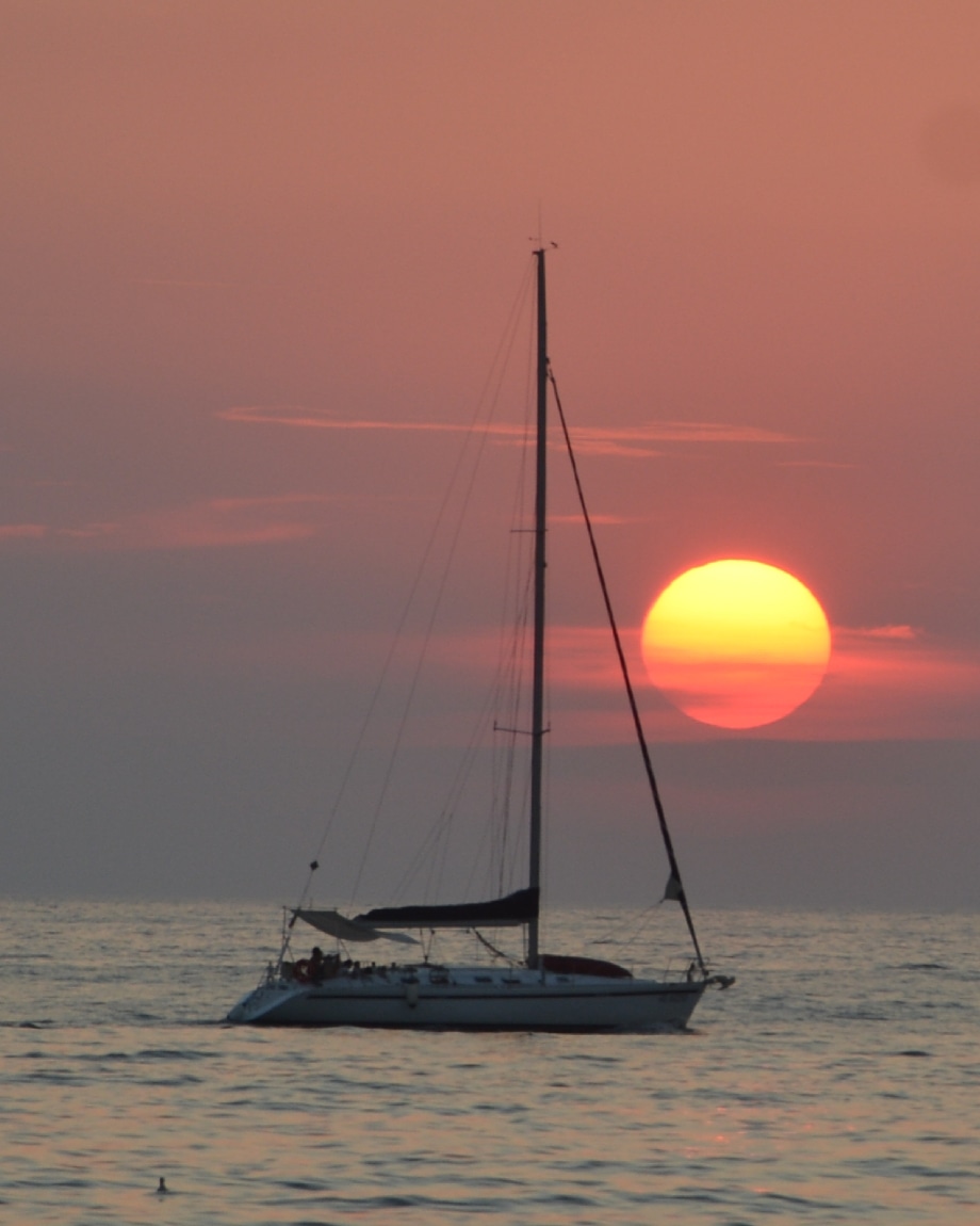 Navigando al tramonto