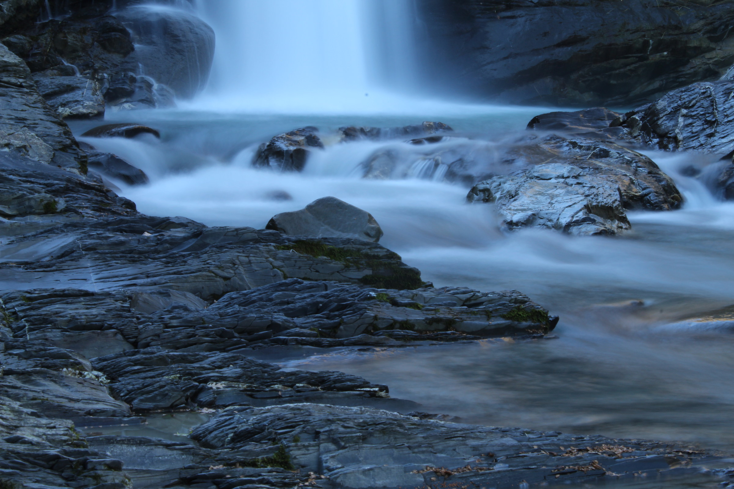 Golfarone che scorre