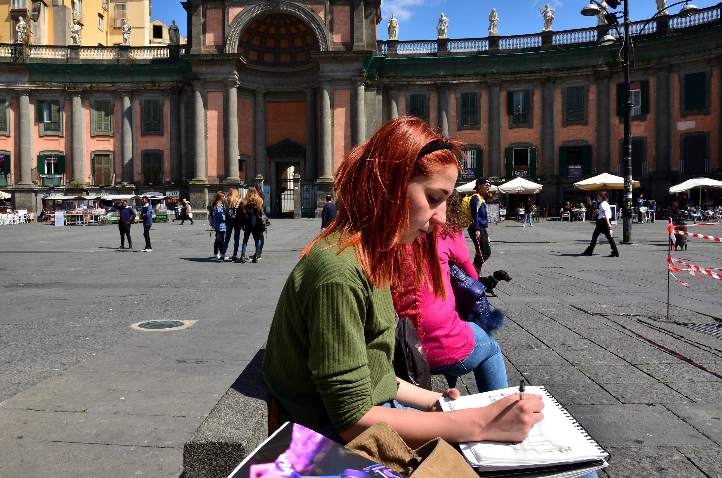 Disegnatrice... rossa