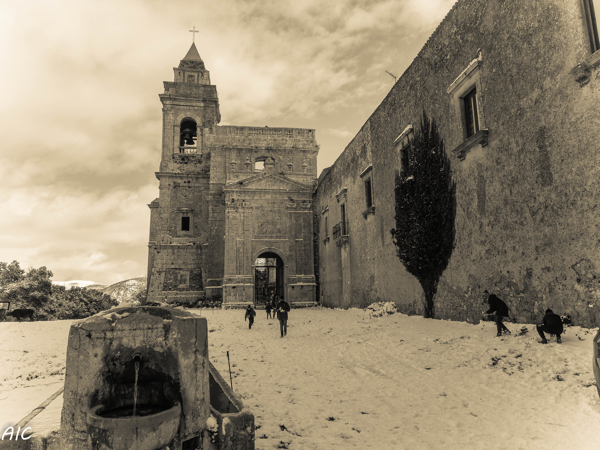 Abbazia di Santa Maria del Bosco
