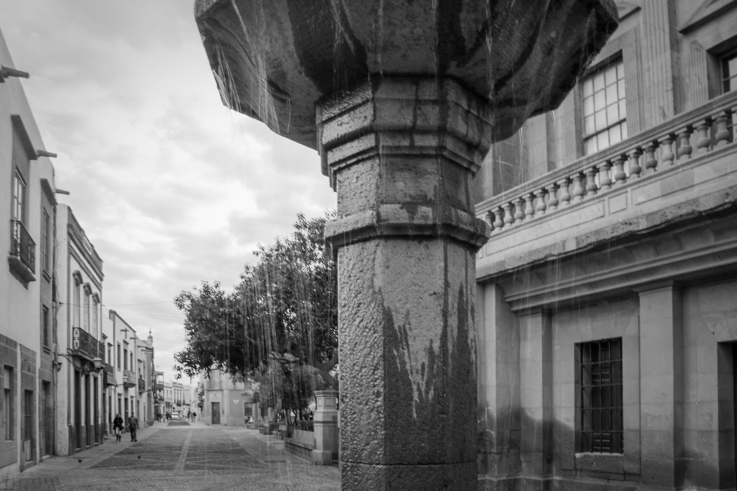 piazzetta con fontana - centro storico Las Palmas