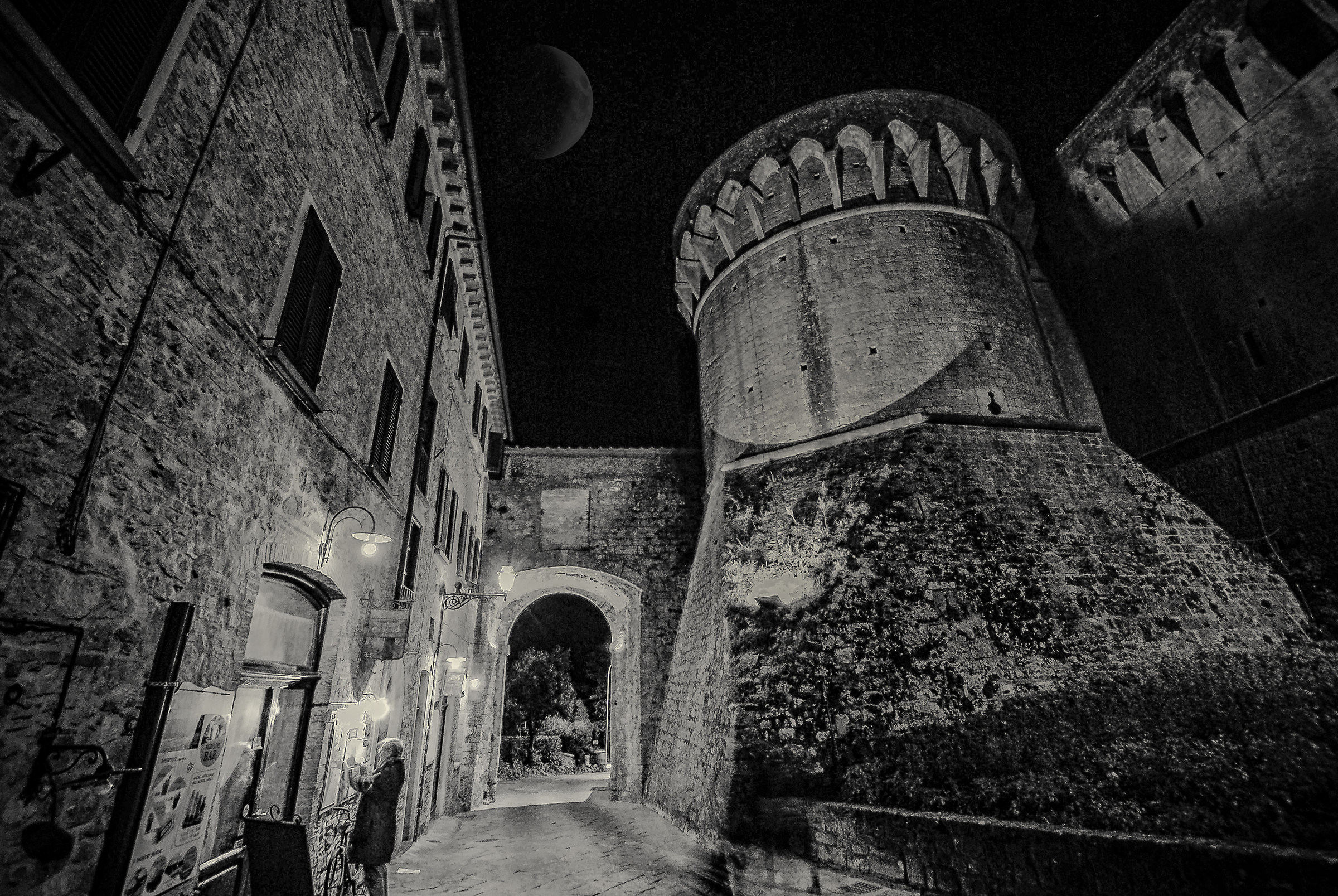 La Luna e Mister Hyde