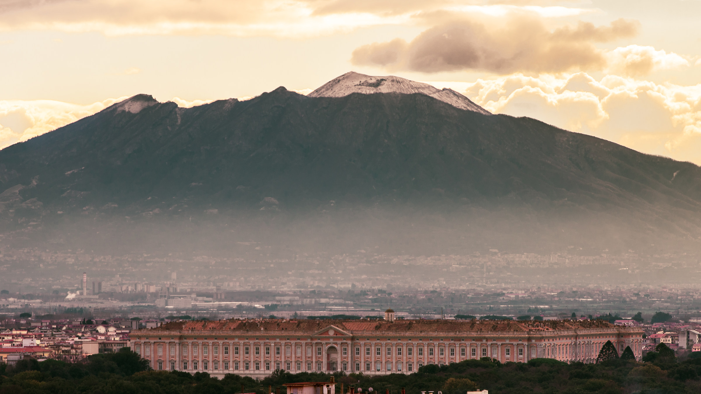 Caserta-The palace and the Vesuvius