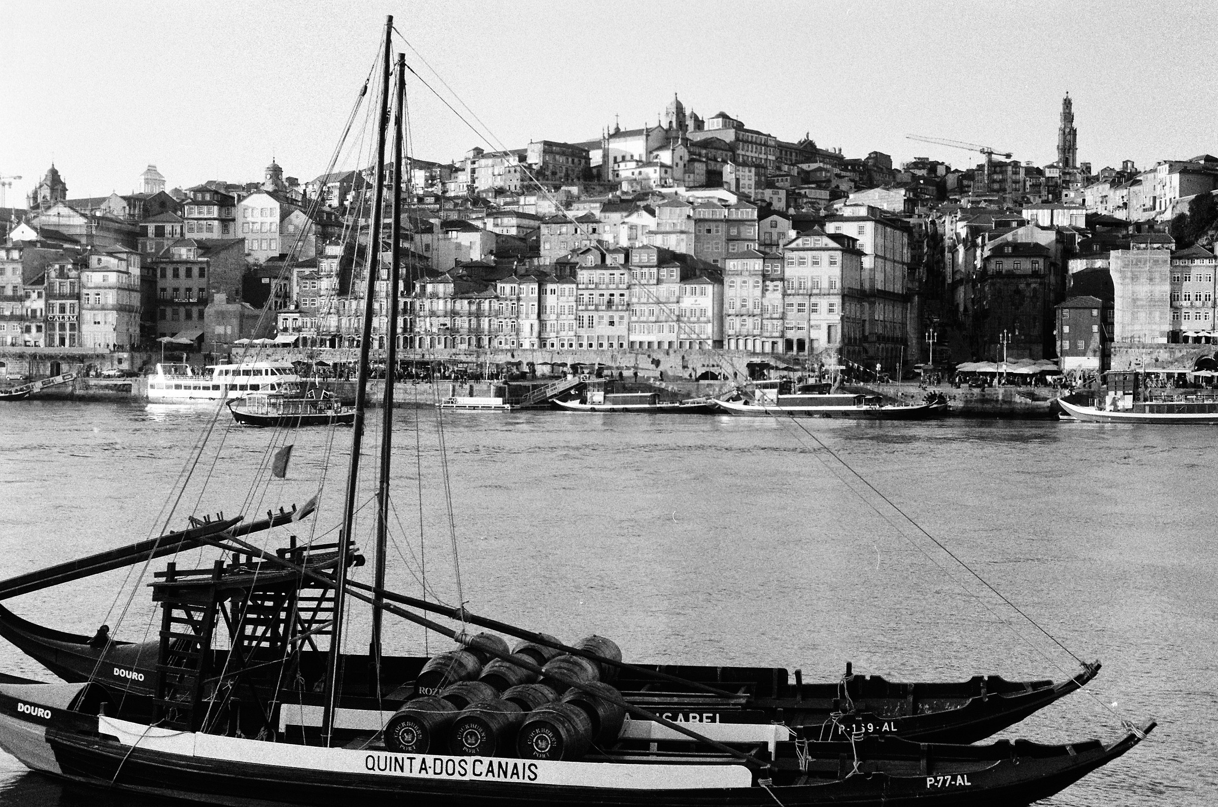 Bairro da Ribeira, Porto