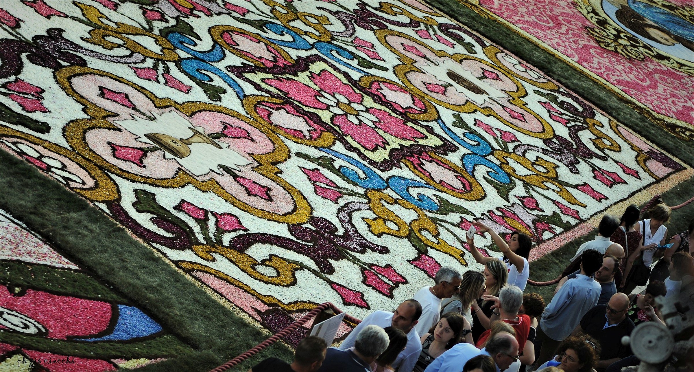 Faces on the sidelines