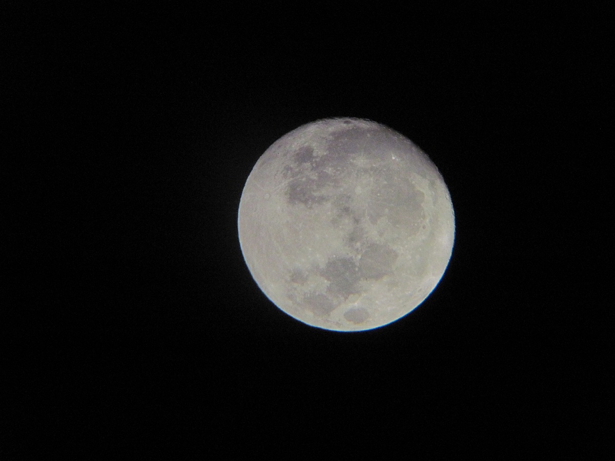 Moon2