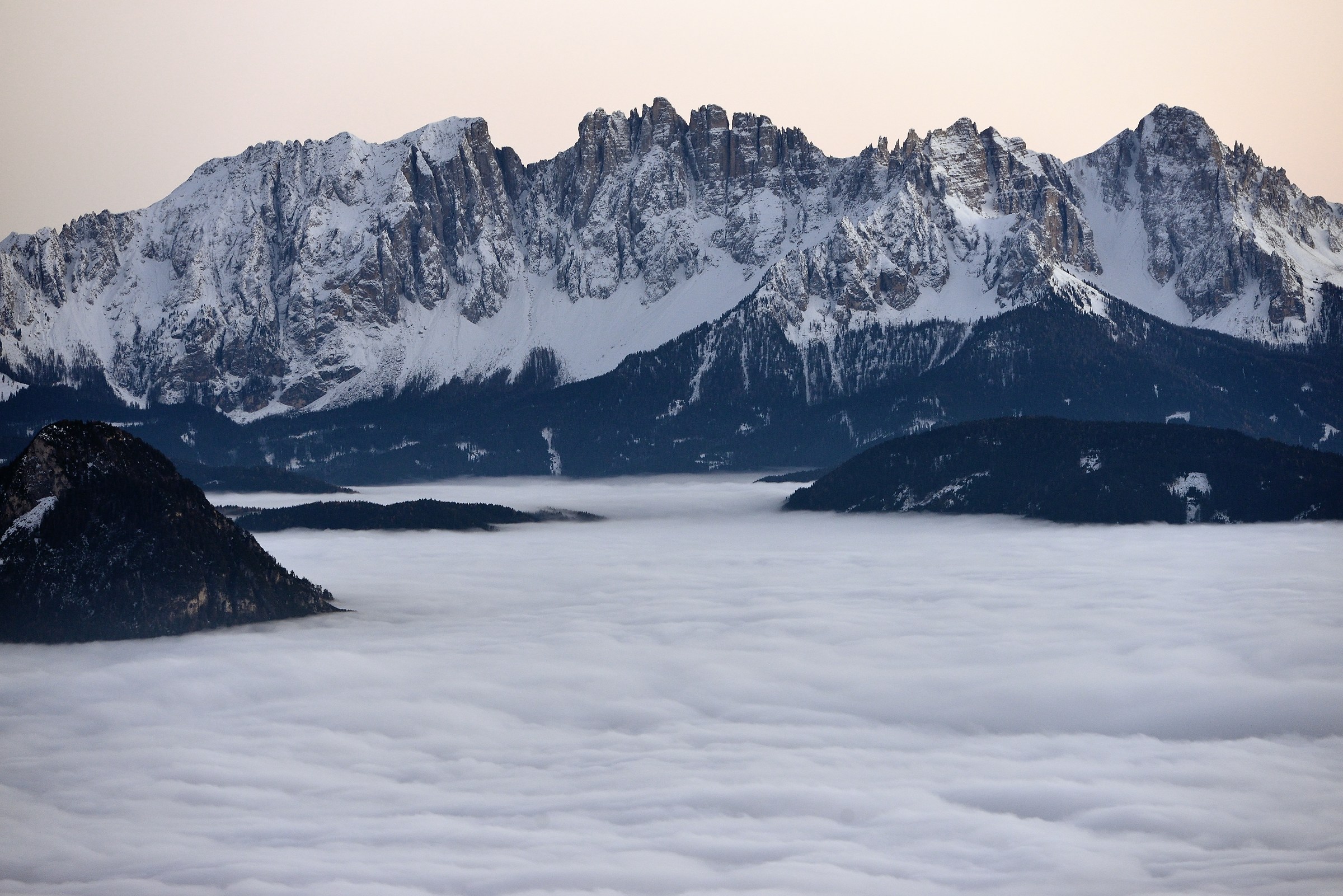 The Latemar emerges Ddalle clouds