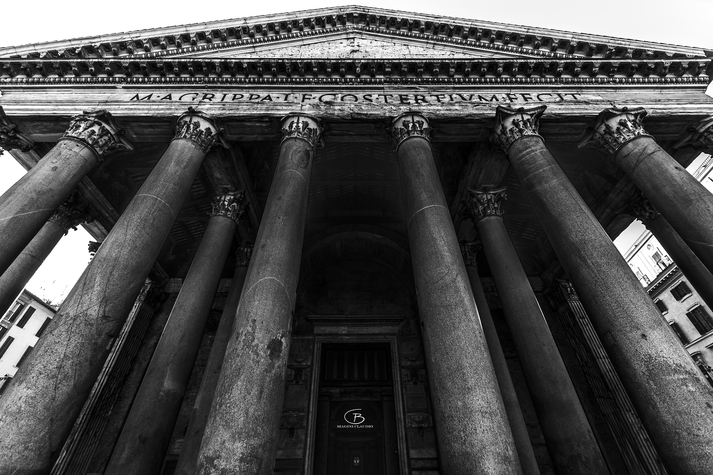 Pantheon columns