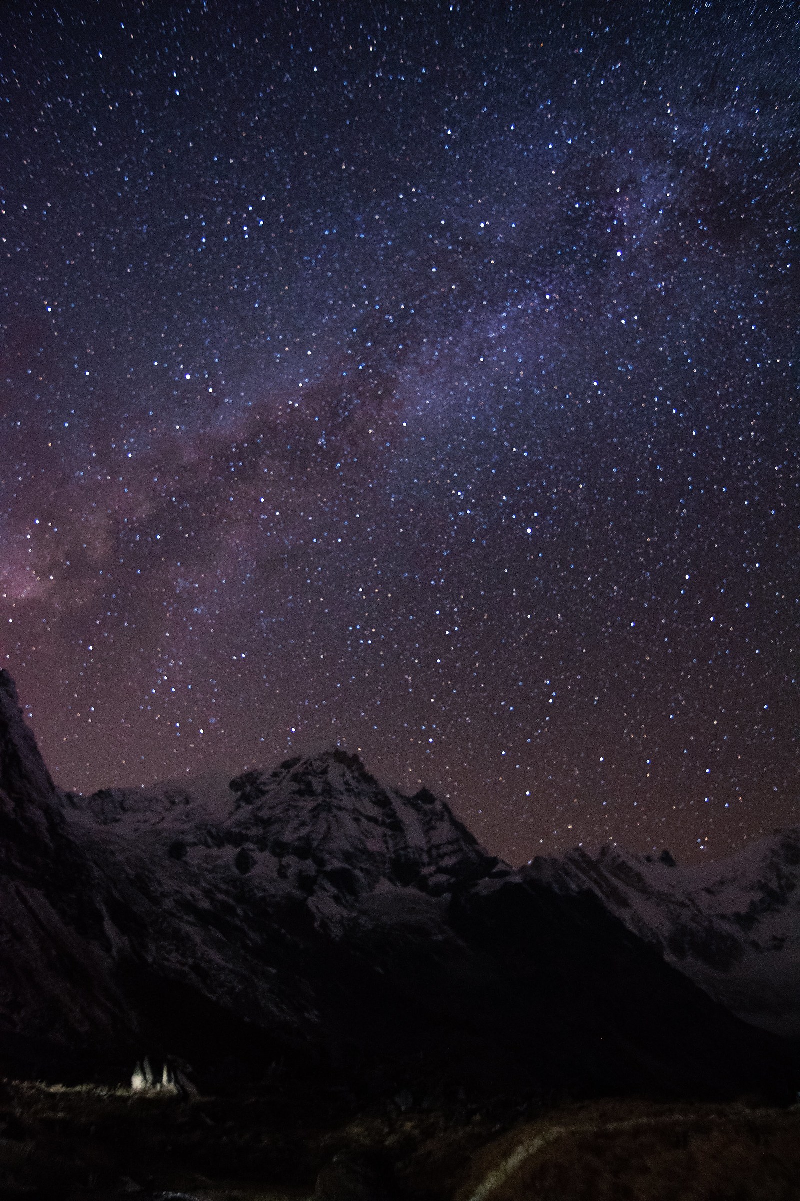 Milky way above Annapurna South, 7219m
