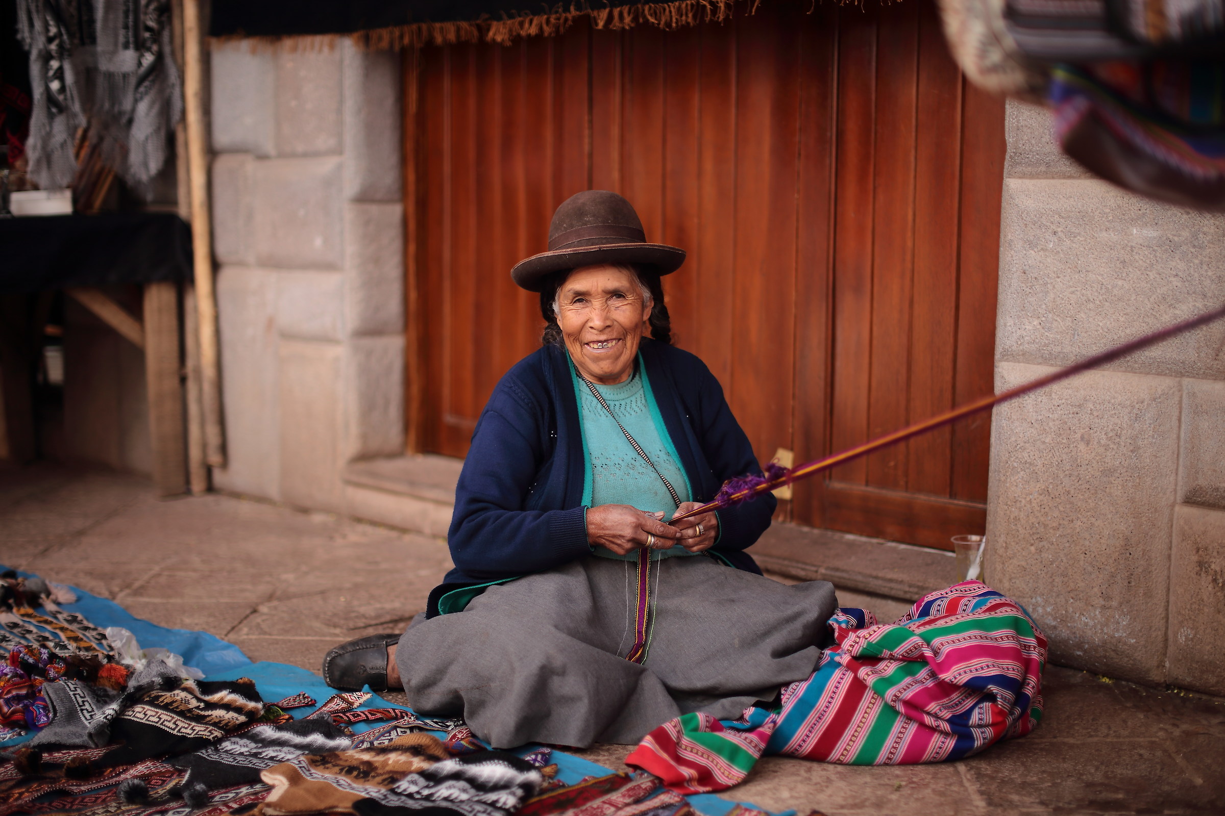 Intrecciatrice, Mercato di Pisca