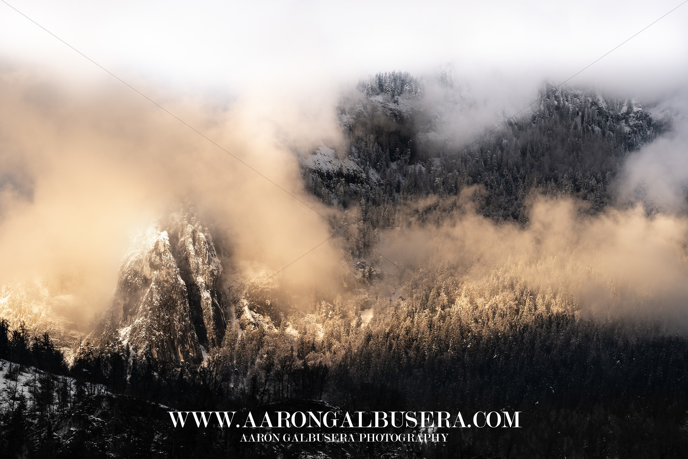 Lights games over Tamins