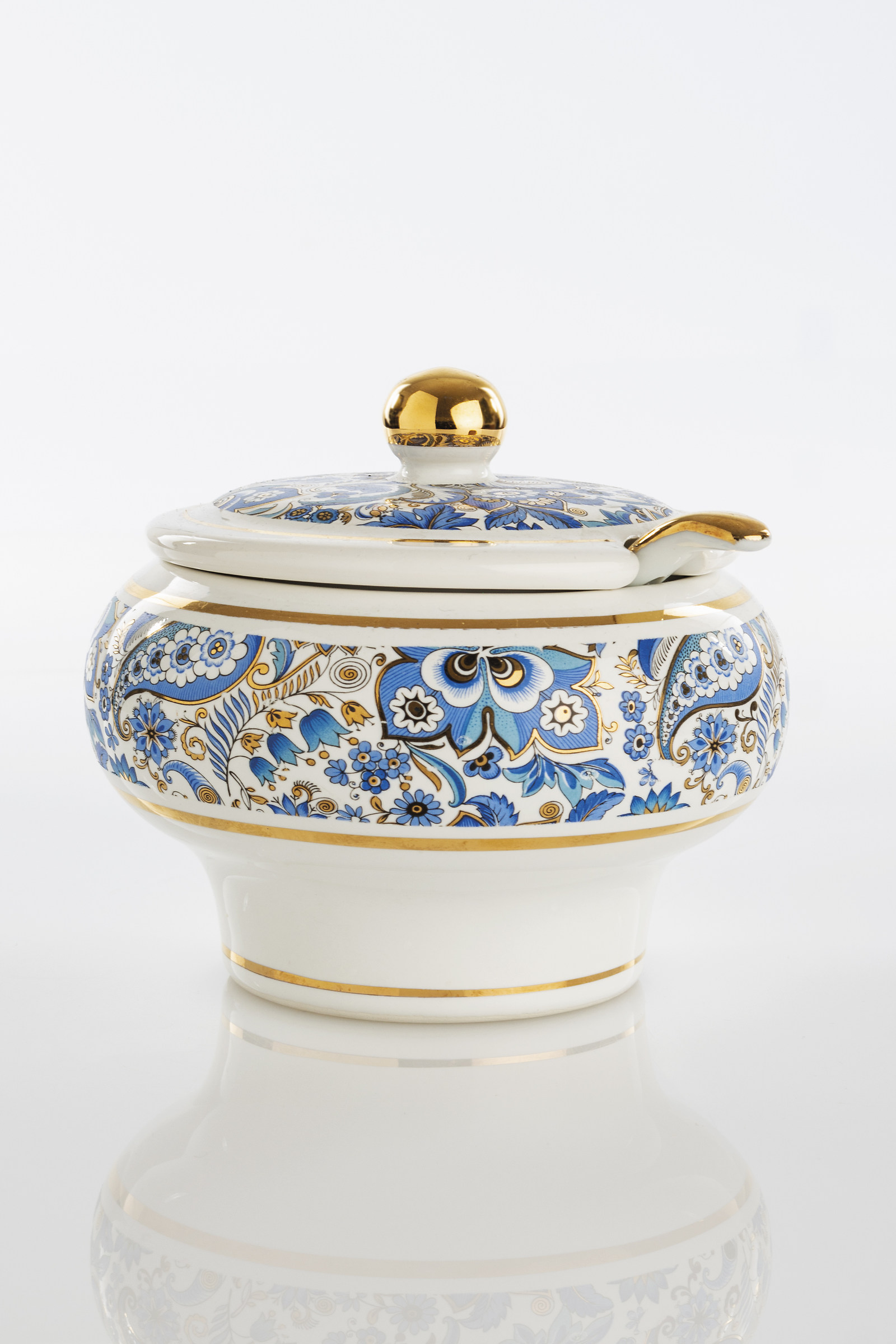 zuccheriera fondo bianco