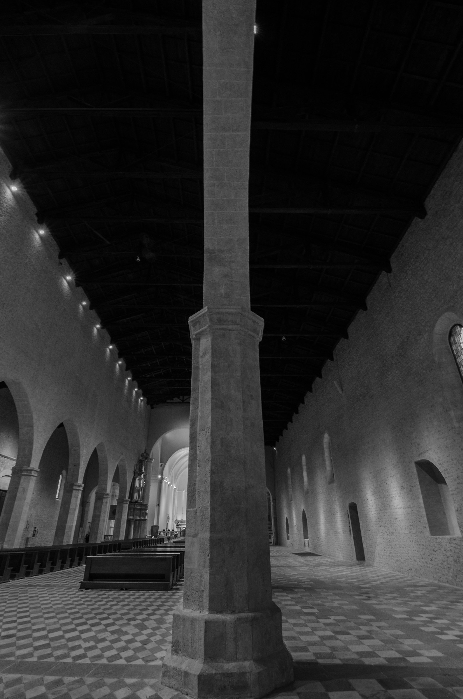 Un'arcata di Santa Maria di Collemaggio