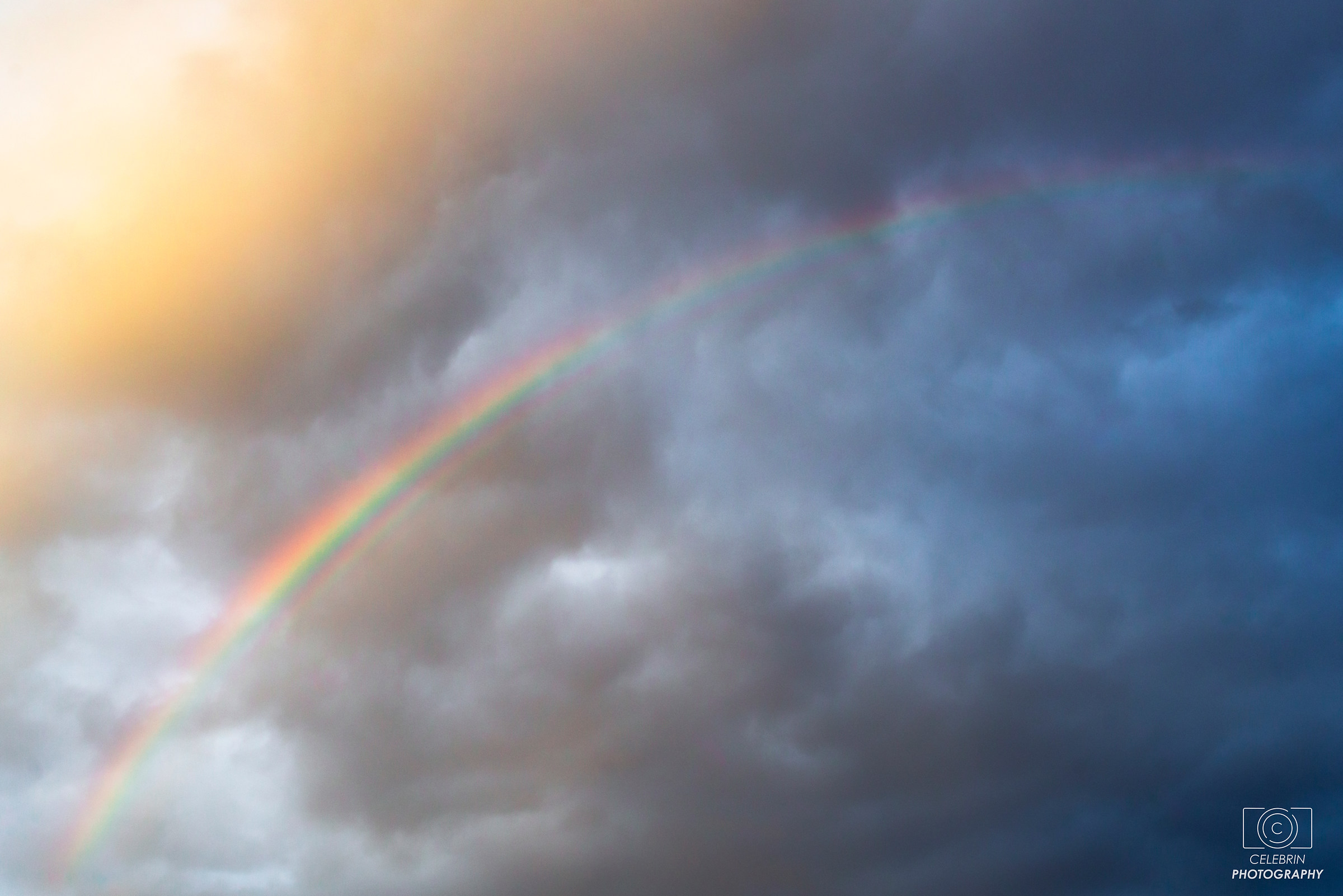 Arcobaleno senza pioggia