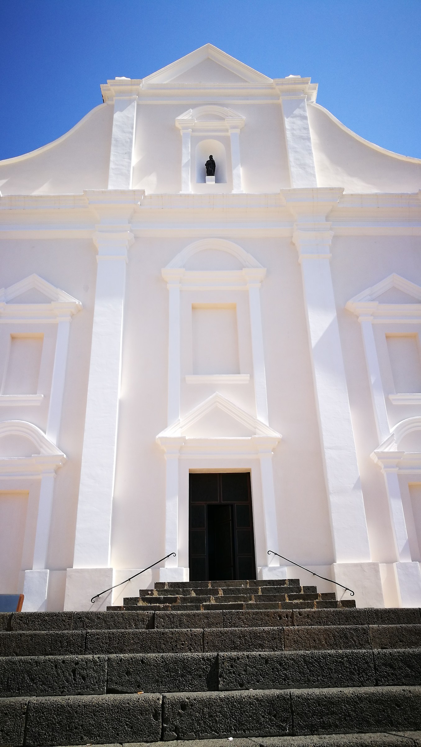 Chiesa di San Giacomo Maggiore    Orosei