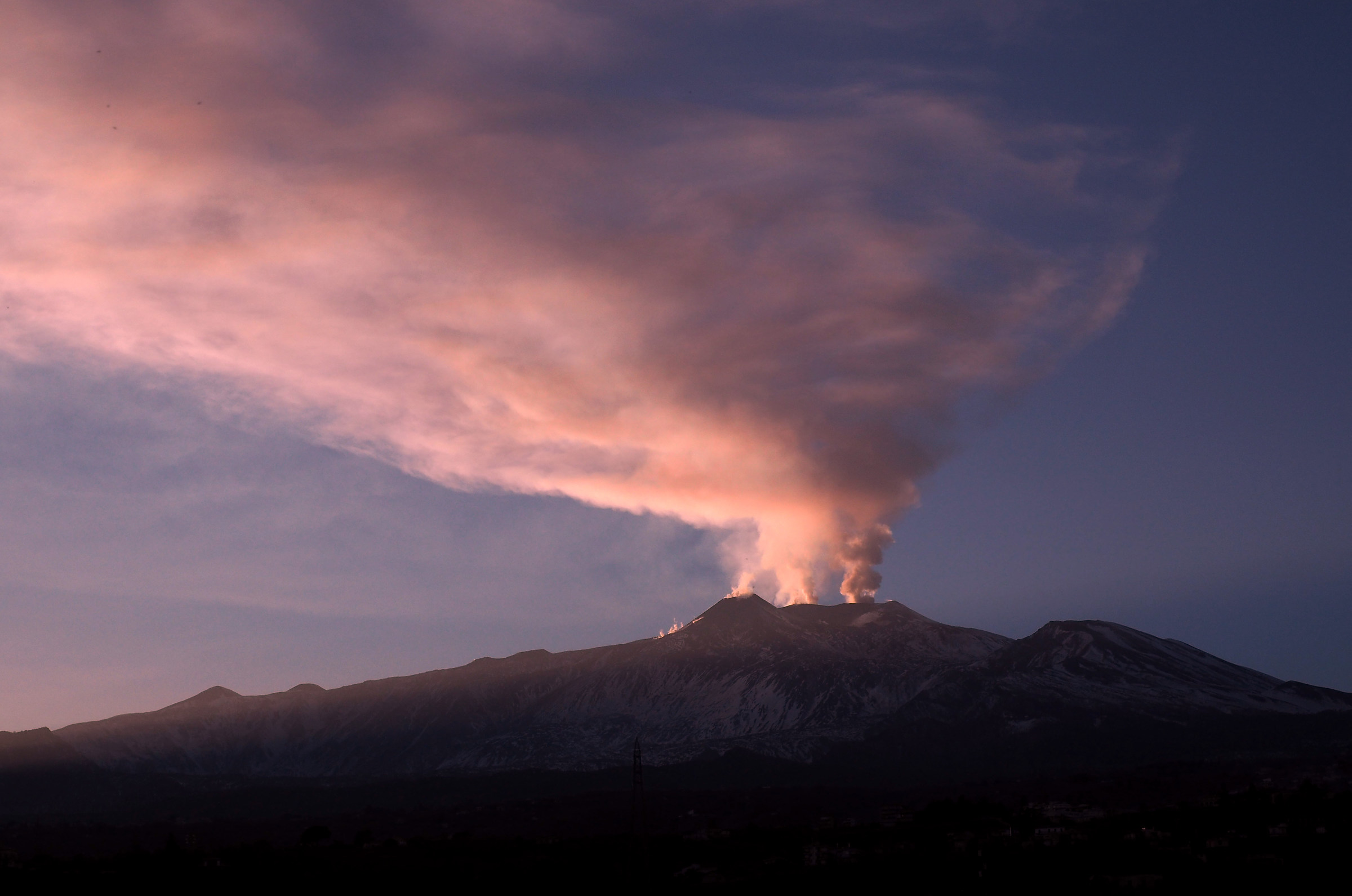 La grande fumata dell'Etna.