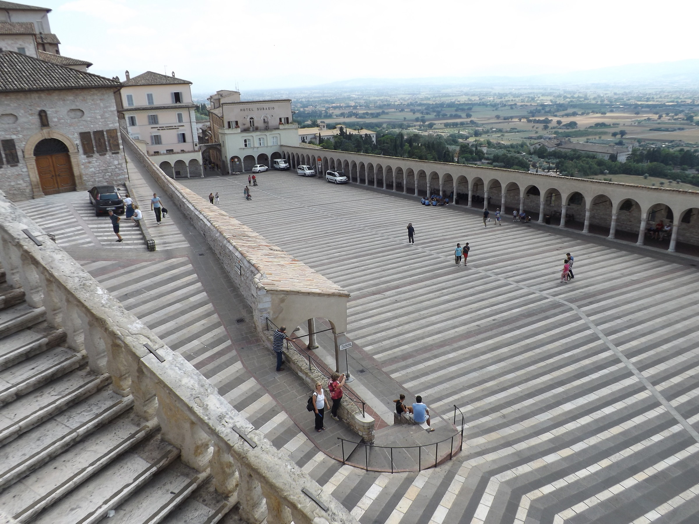 Scalinata_Assisi 2013