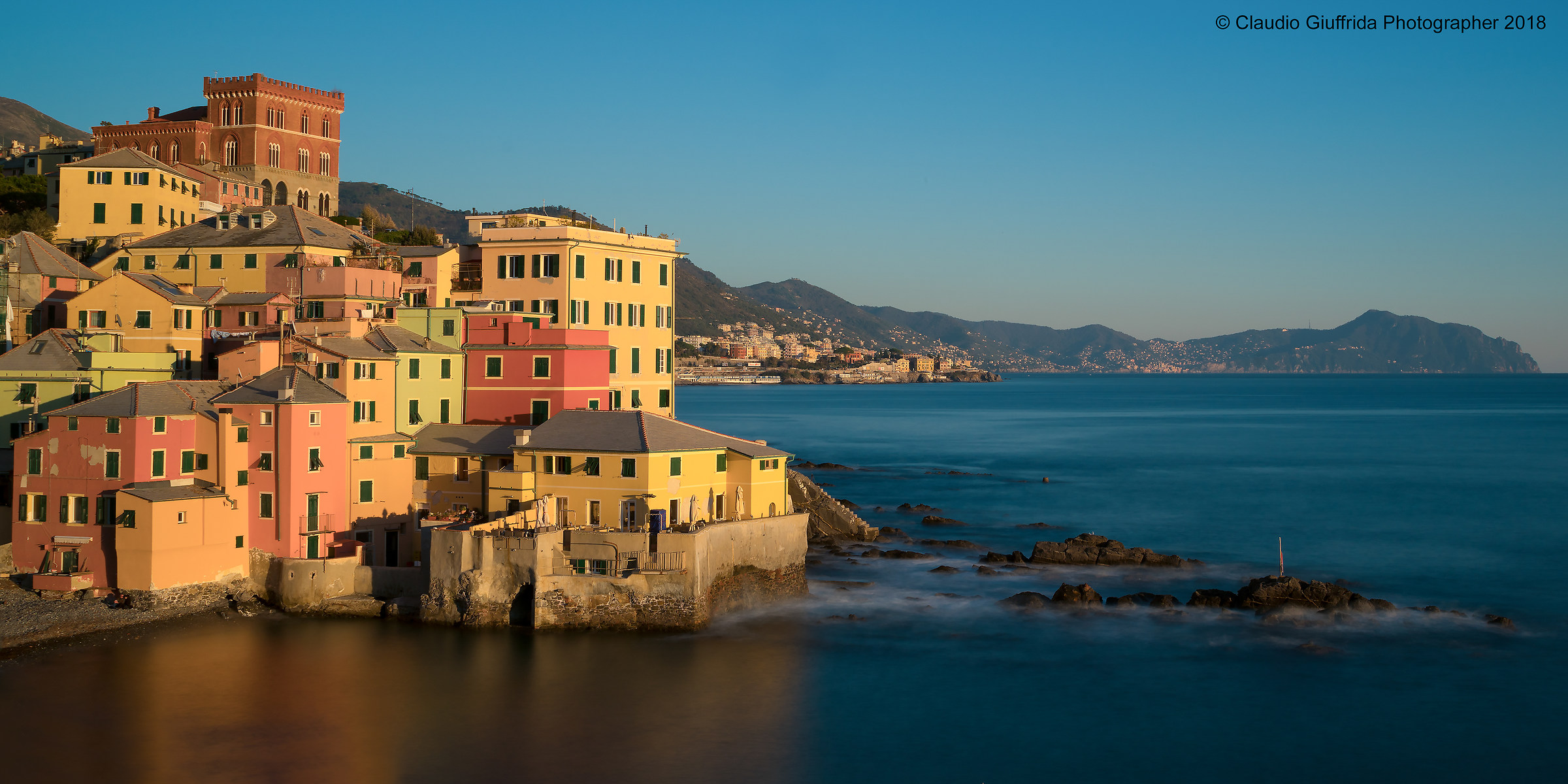 Il Sole bacia Boccadasse