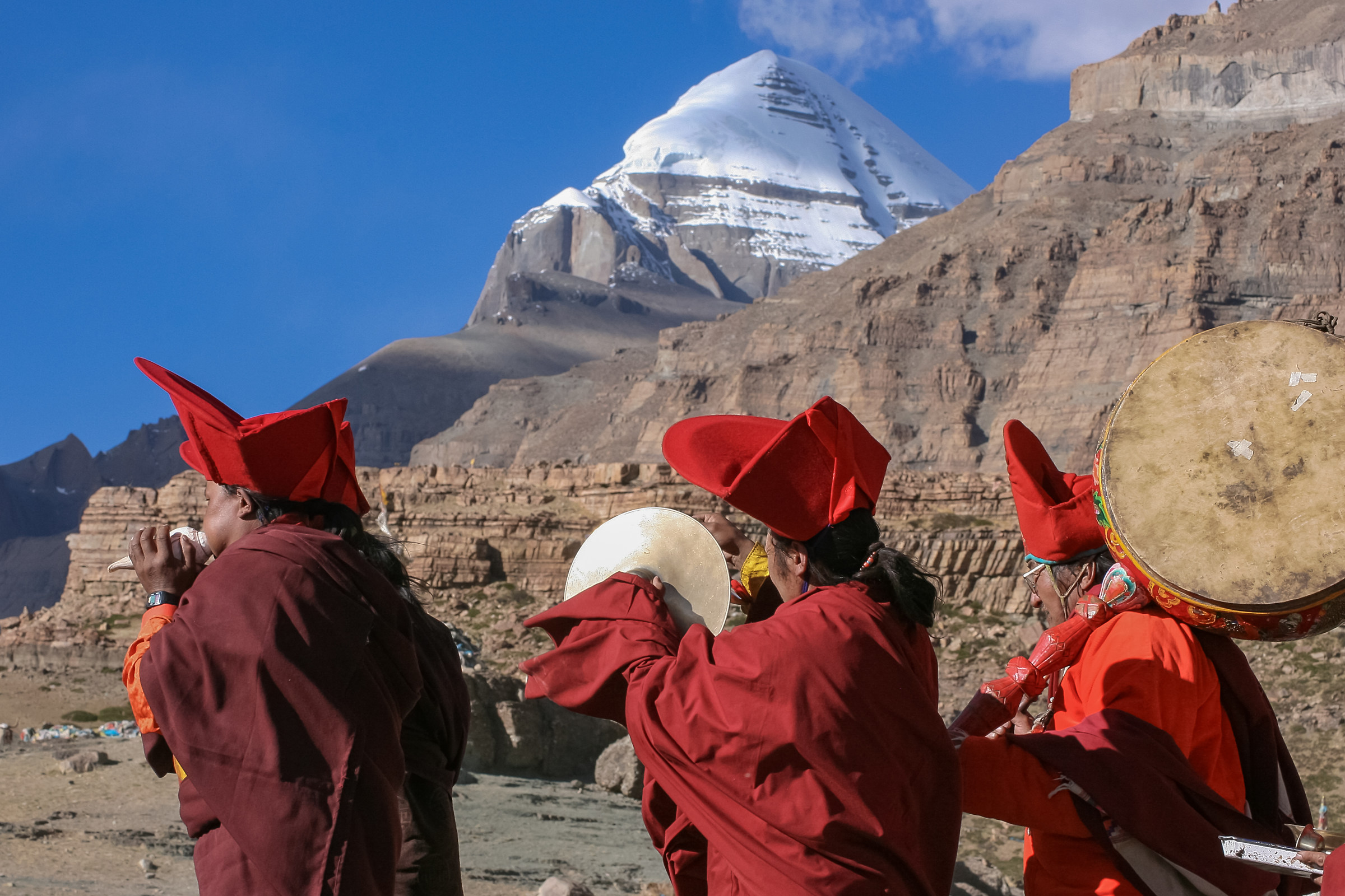 Tibet: Saga Dawa, Mt. Kailash and Shell-sounding