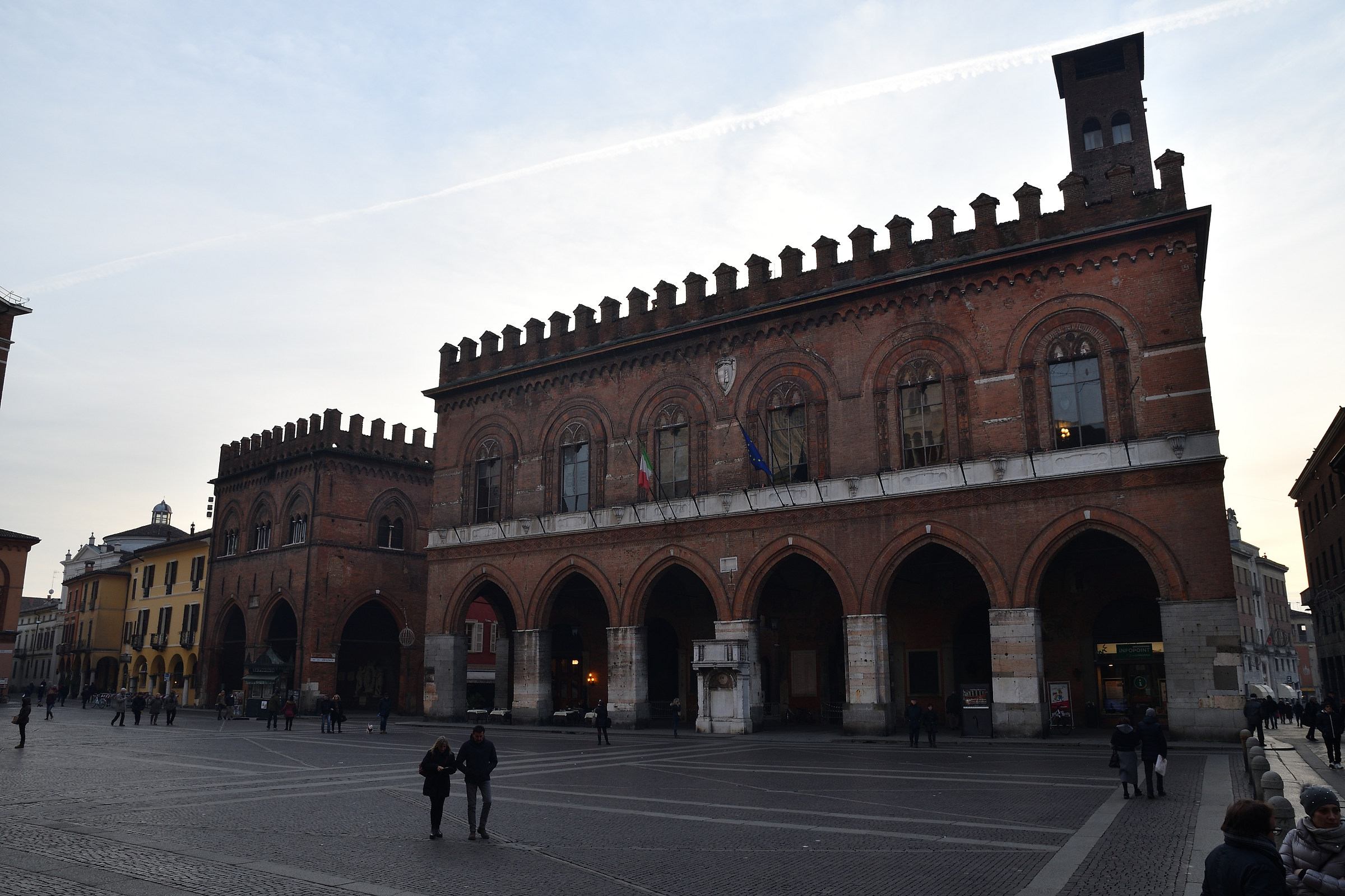 Palazzo del Comune e Loggia dei Militi