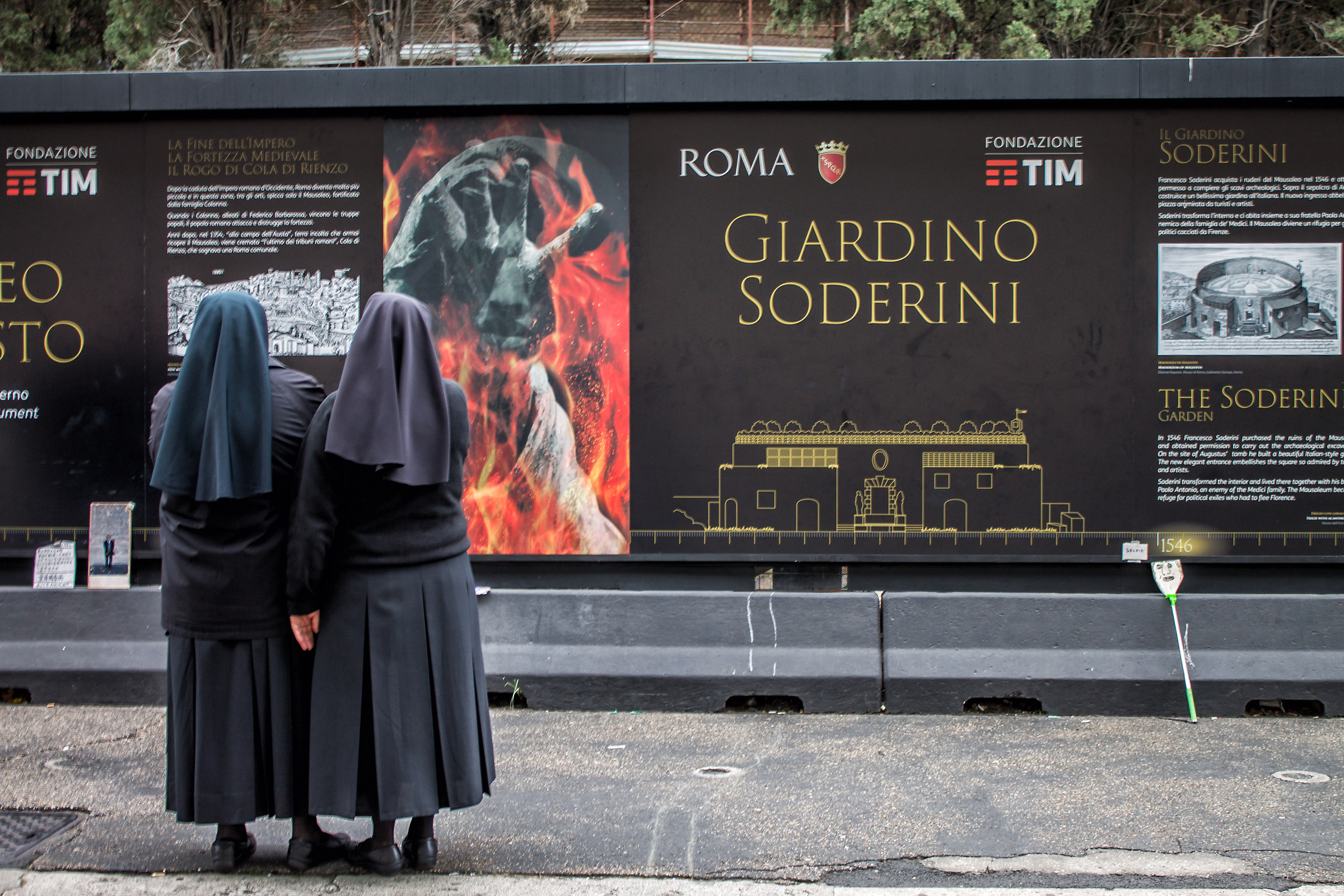 Le suore e le fiamme