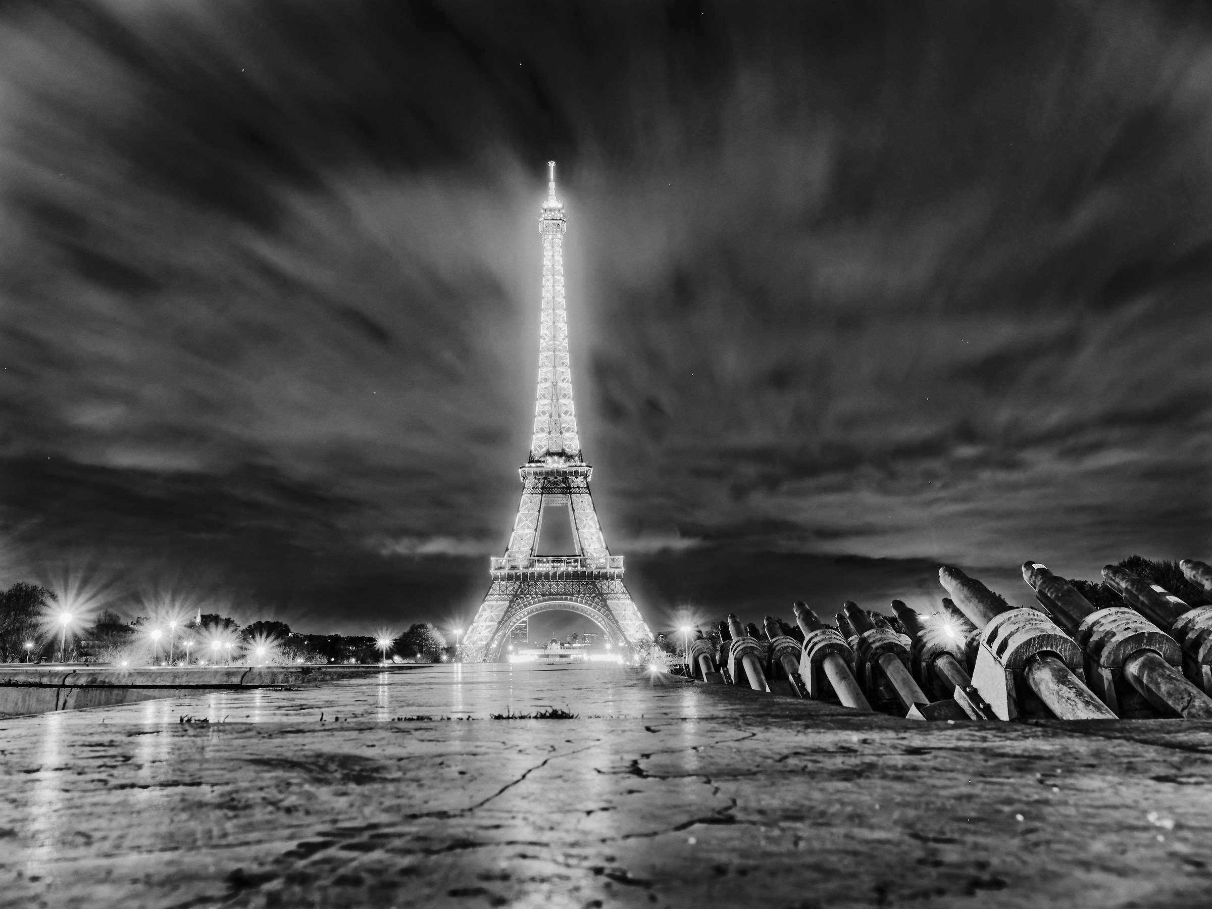 Dark Eiffel