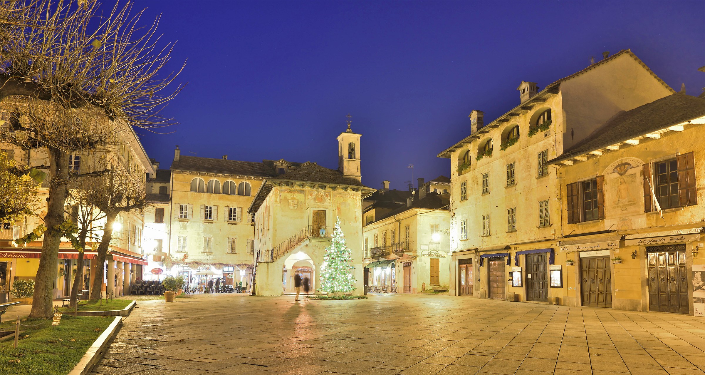 The square of Orta S. Giulio