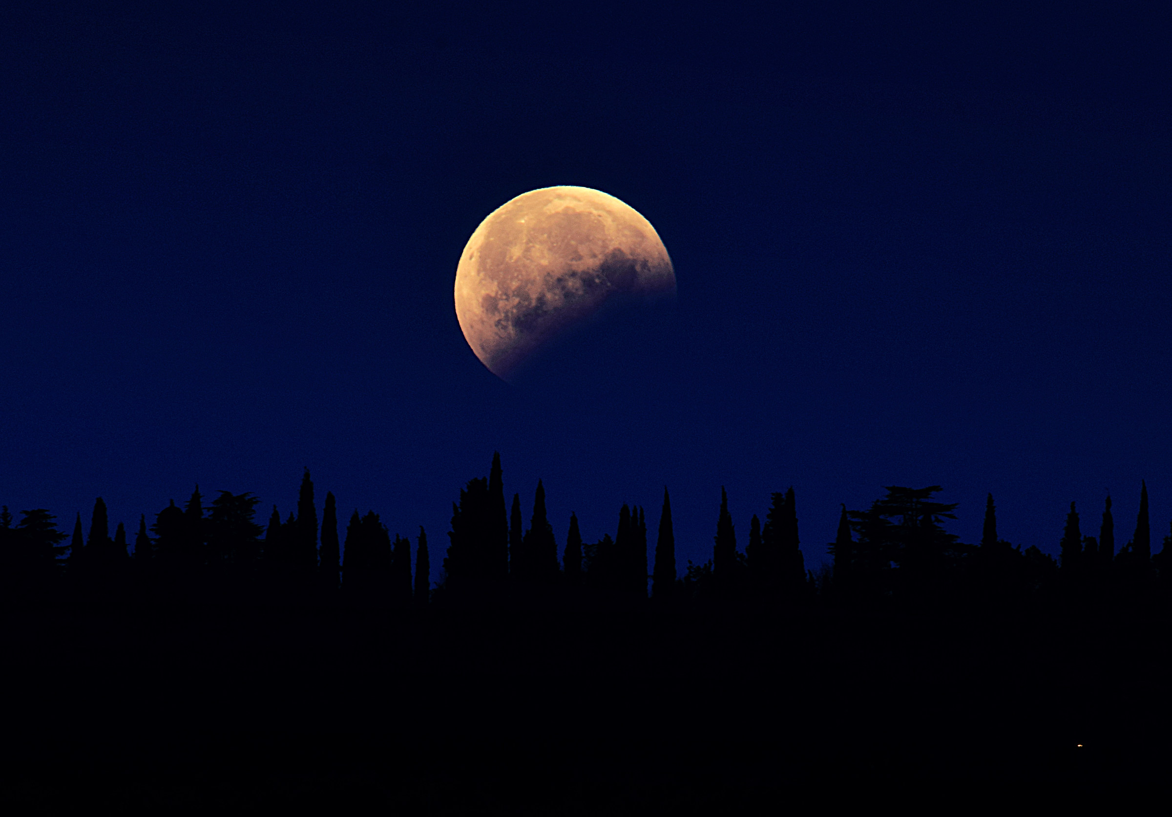 Eclipse of the Moon in Verona