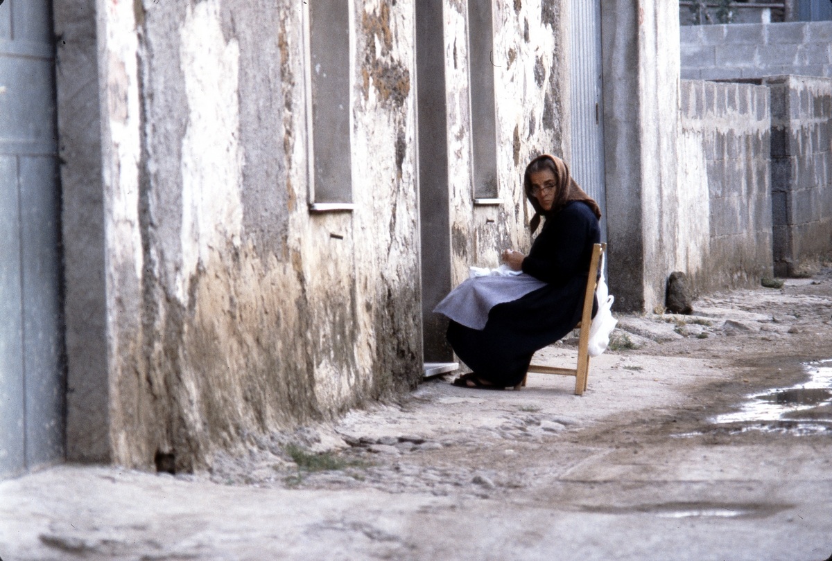 Ricamatrice - Bosa - Sardegna