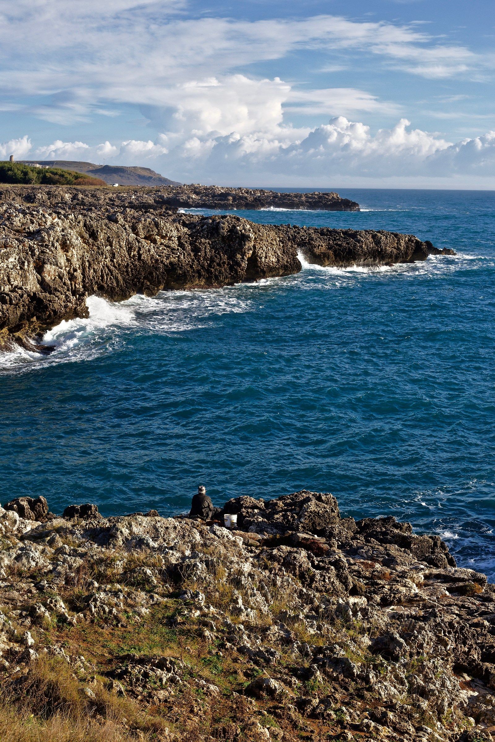 pescatore a Porto Russo (Litoranea Otranto - S.Cesarea)