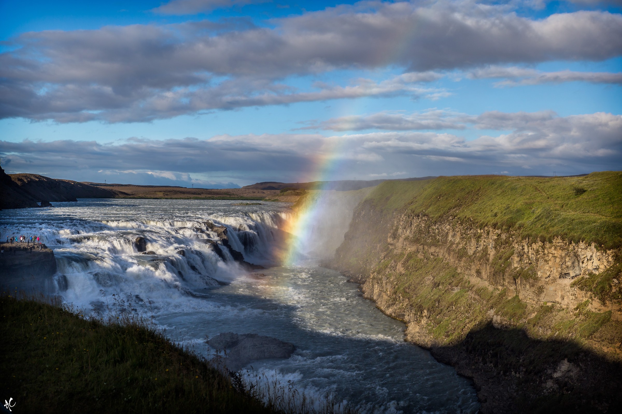 If you look down you'll never find rainbows