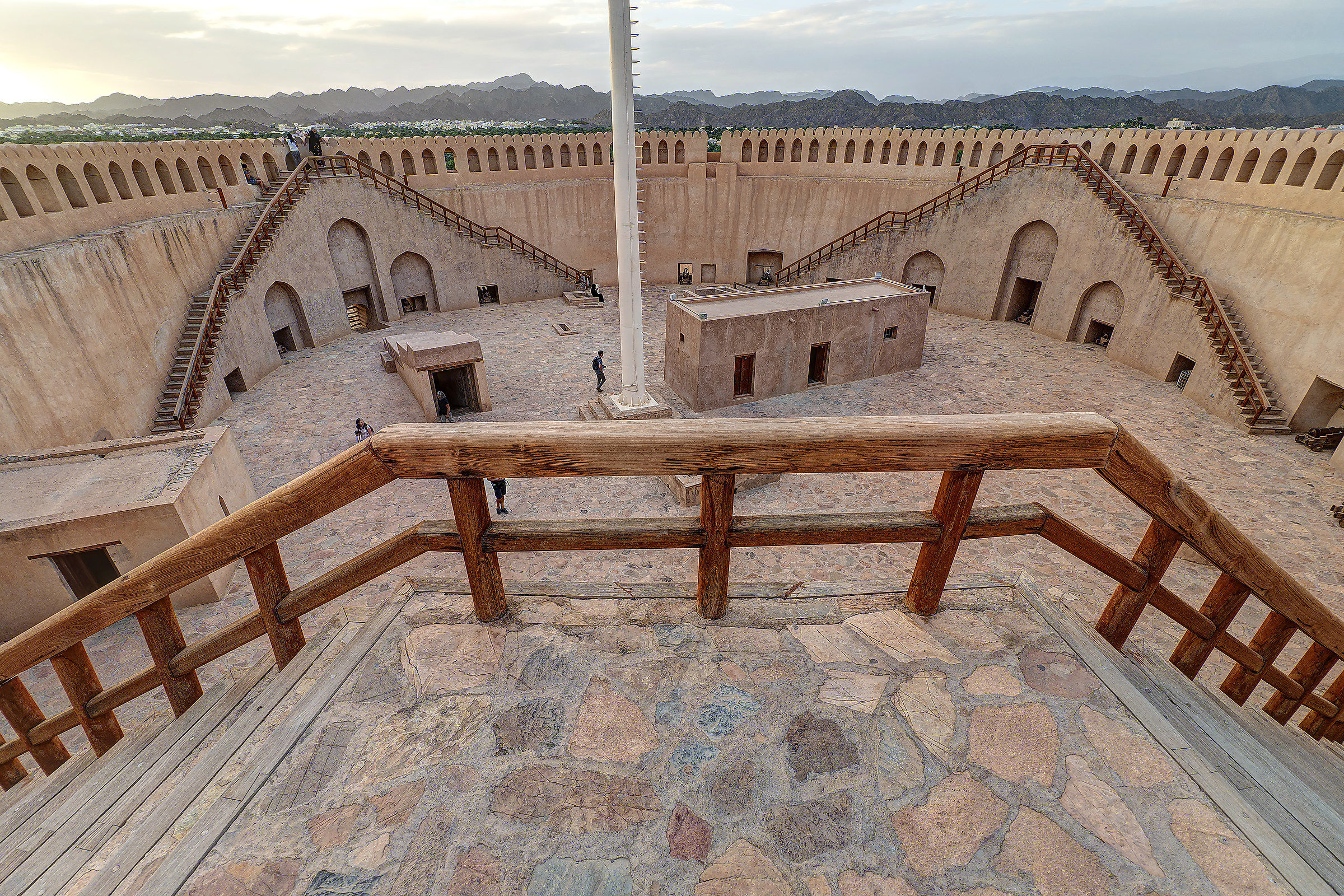 Nizwa Fort: The huge circular tower