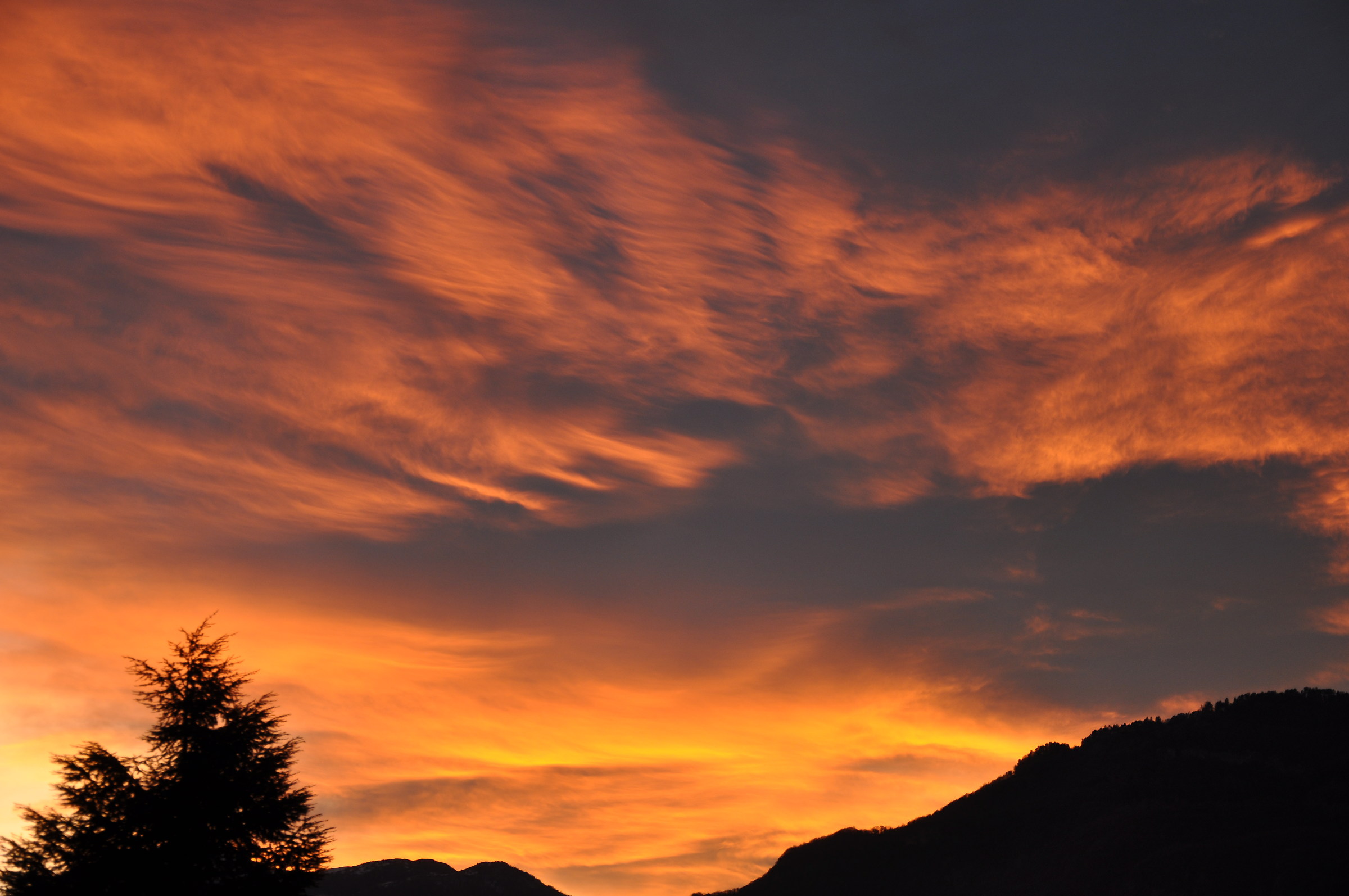 Unusual sunset in Rovereto