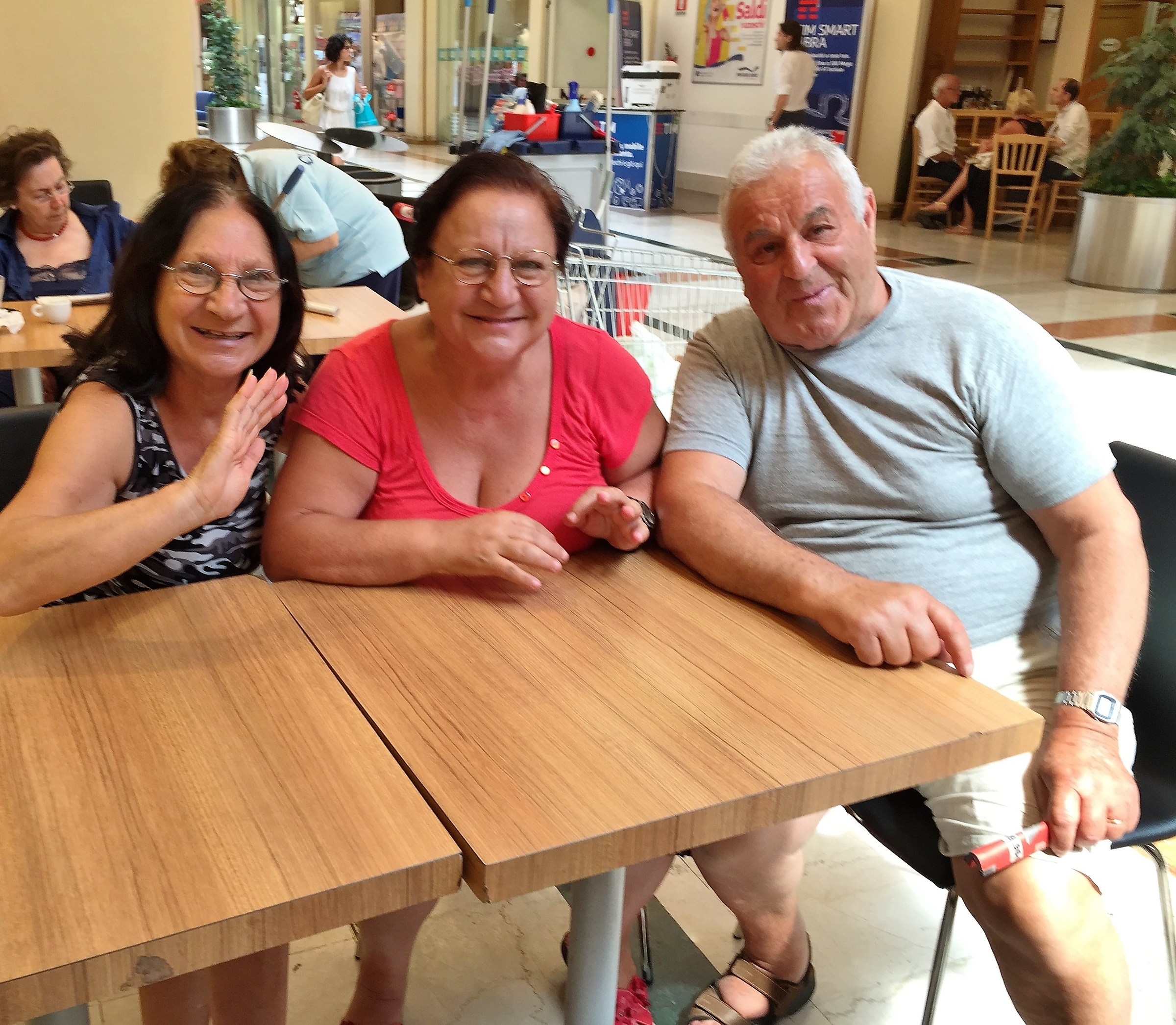 Joyful encounter with dull mute friends.