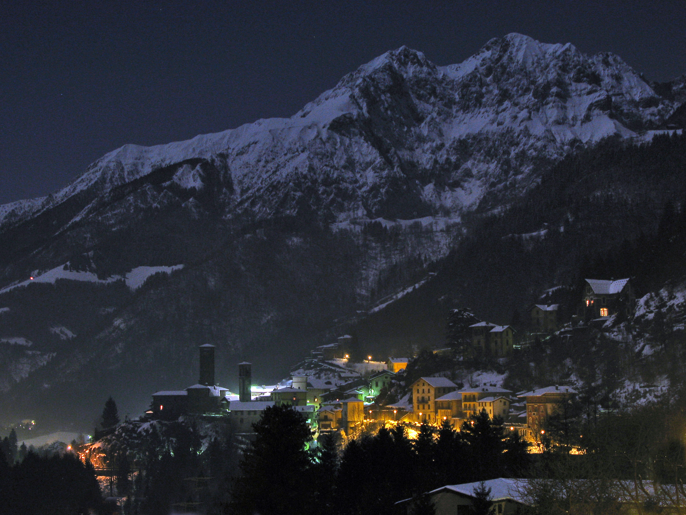 Gromo in the Moonlight