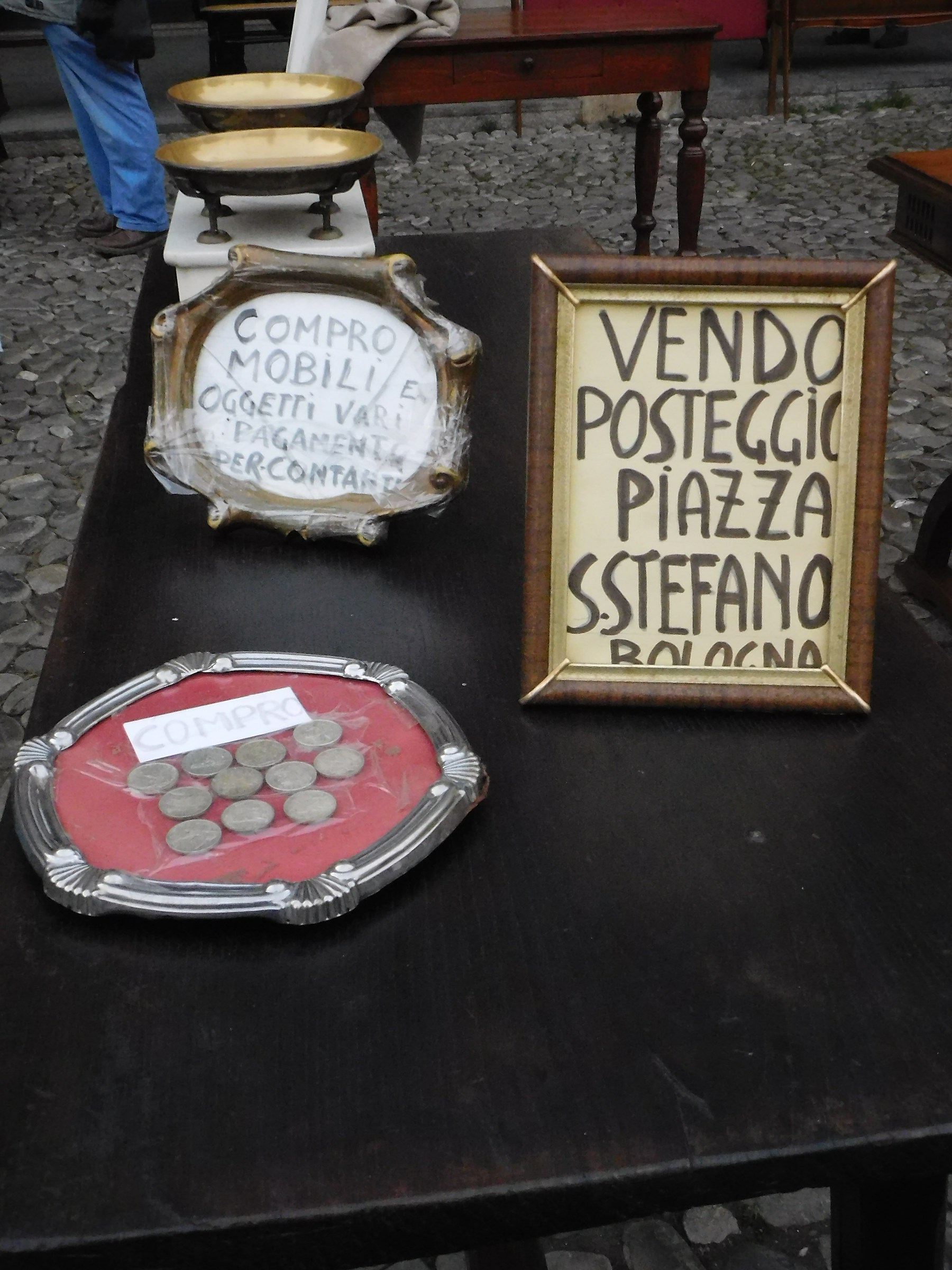 Do you want to buy a car park in Bologna?