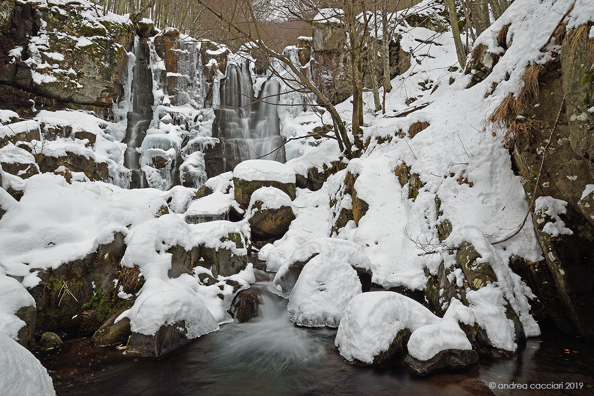 Waterfalls of the icy Dardagna