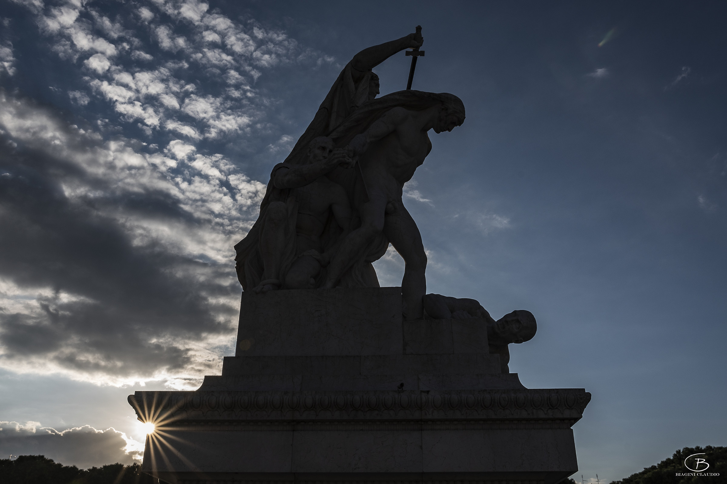 The right, altar of the Fatherland