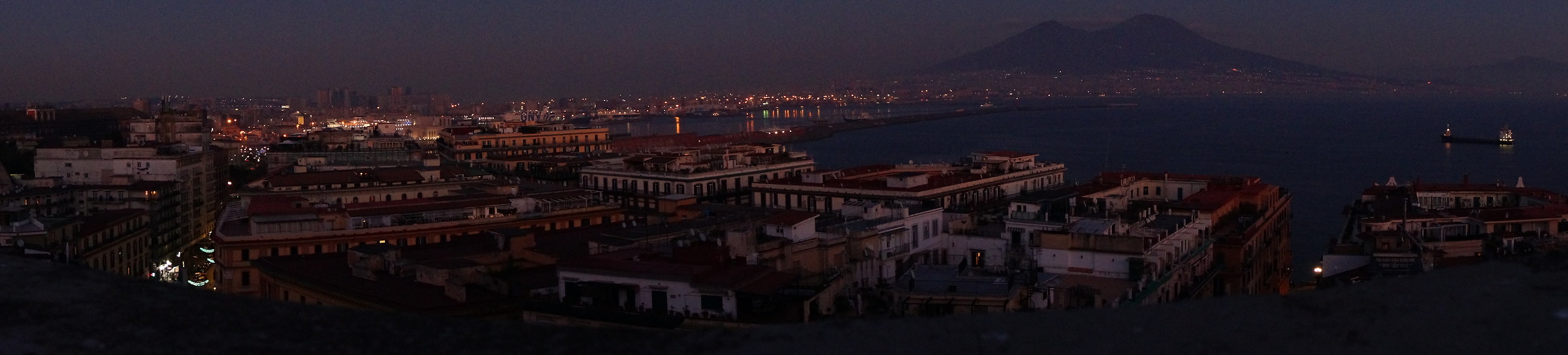 golfo di Napoli da pizzofalcone